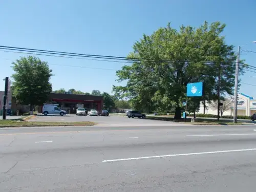 Winston-Salem Laundry Land Laundromat - Image 3