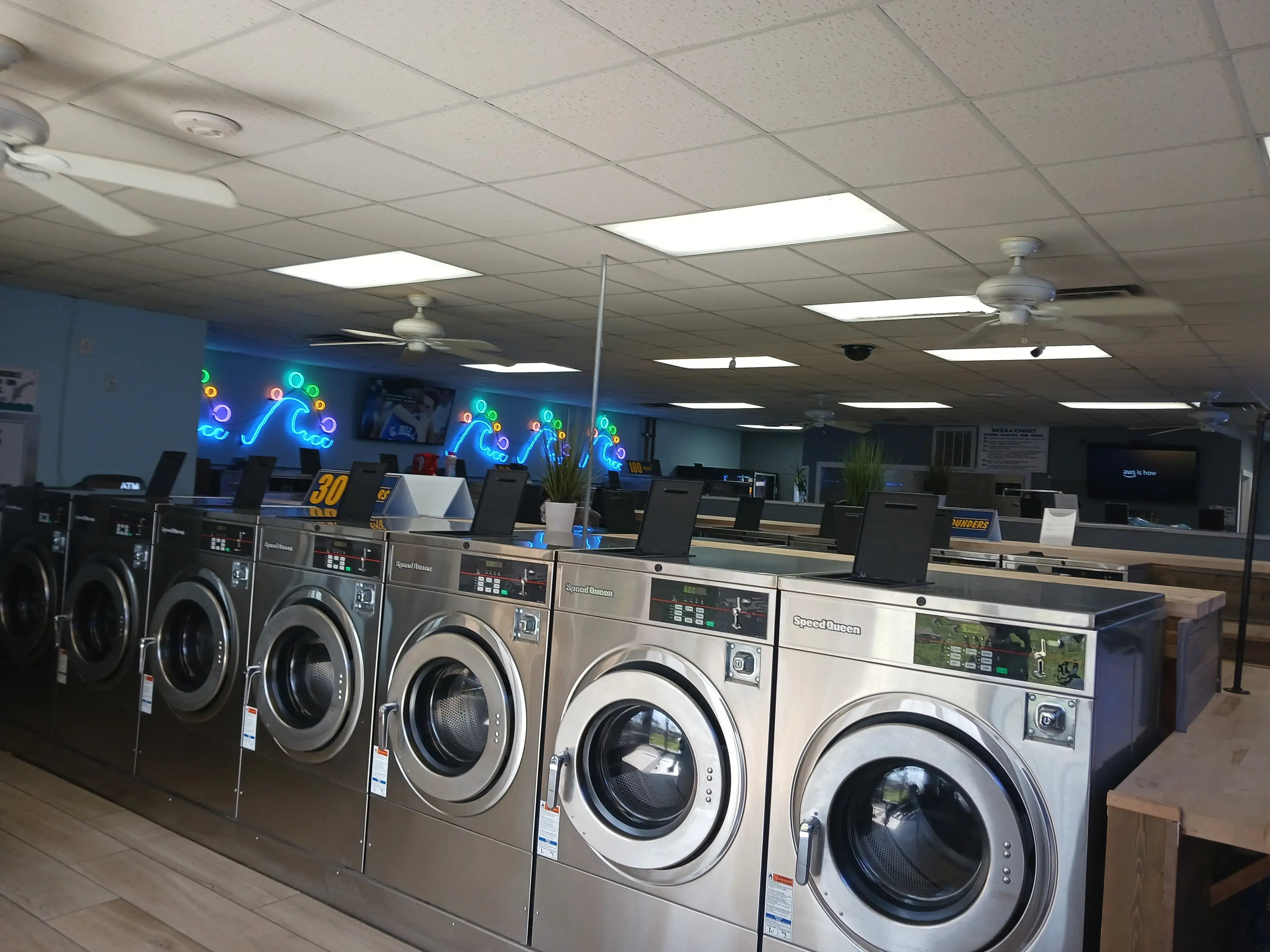 Wishy Wash Laundromat thumbnail 12