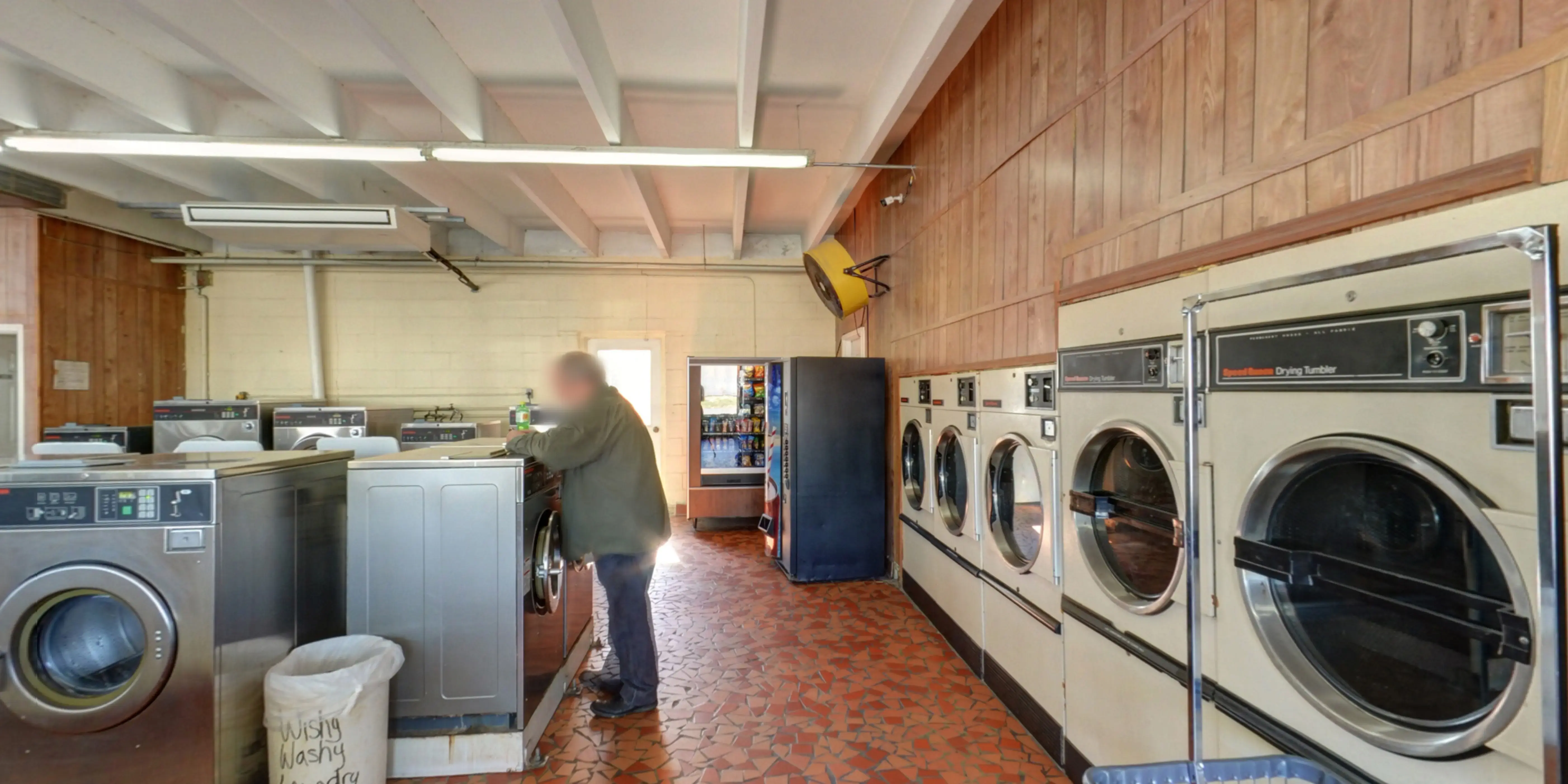 Wishy Washy - Lawrenceburg thumbnail 8