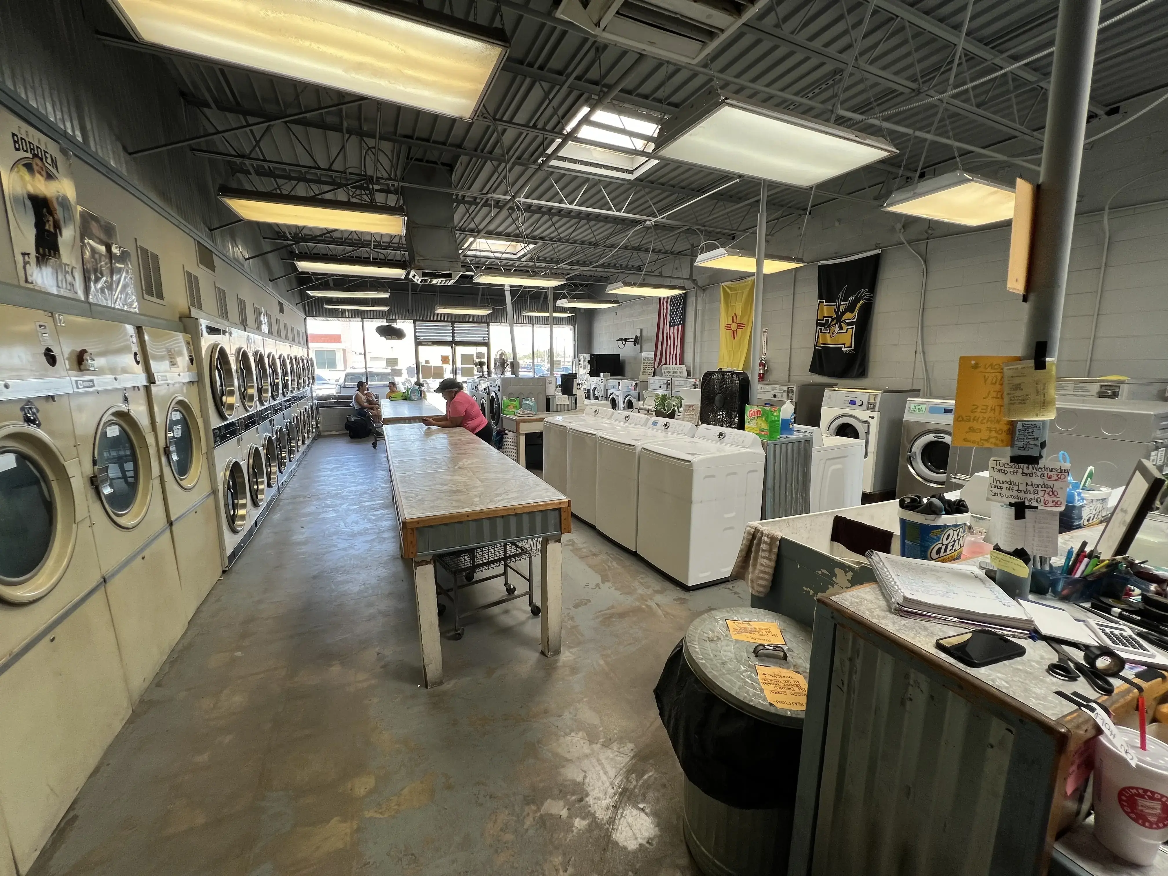 Wishy Washy Laundromat - Image 15