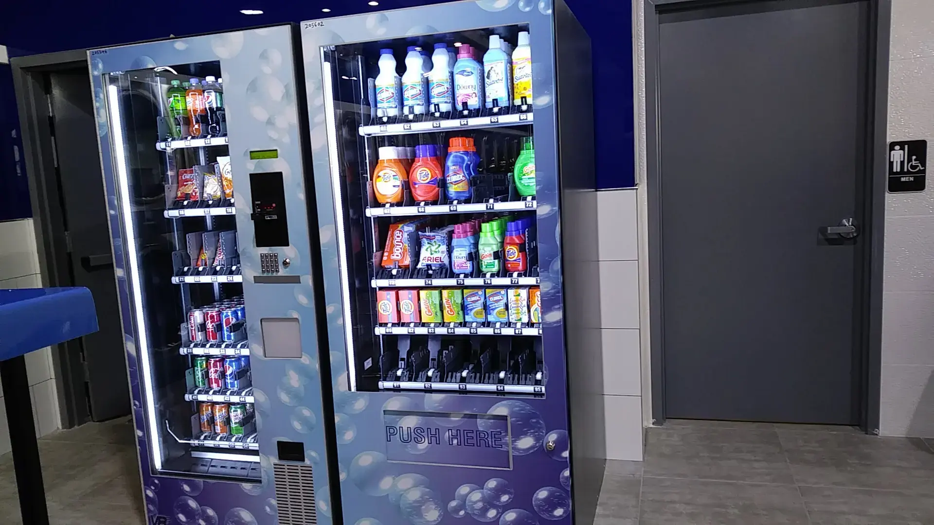 Wissinoming laundromat - Image 12