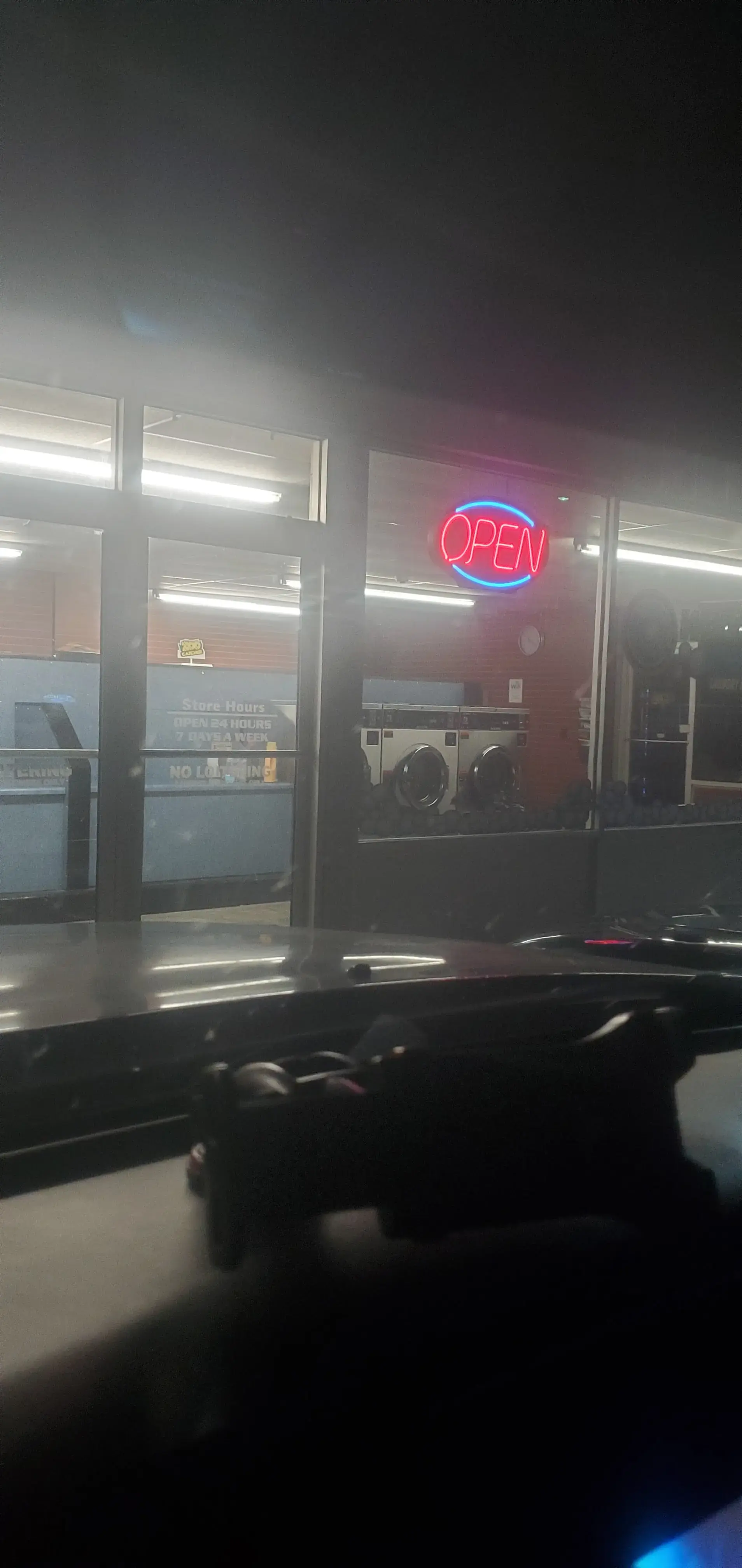 Wonder Wash Laundry thumbnail 11