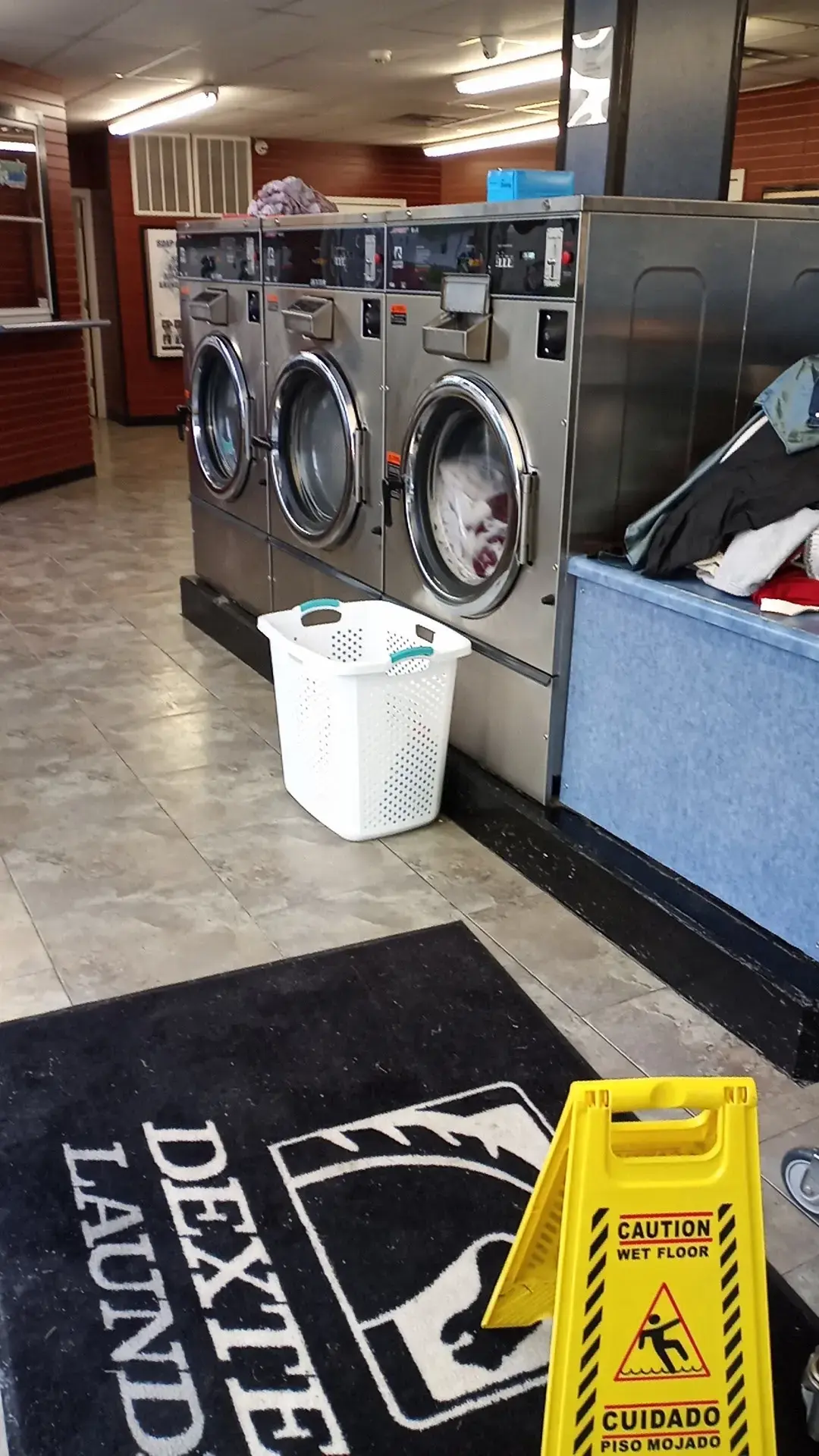 Wonder Wash Laundry - Image 6
