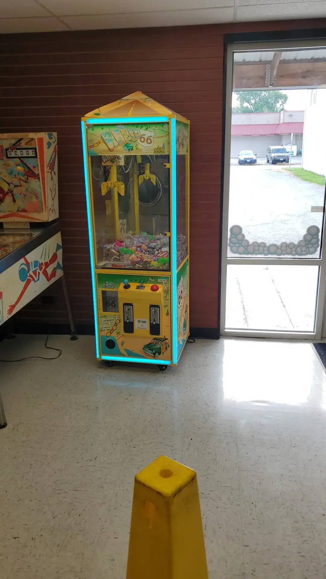 Wonder Wash Laundry Center - Image 12