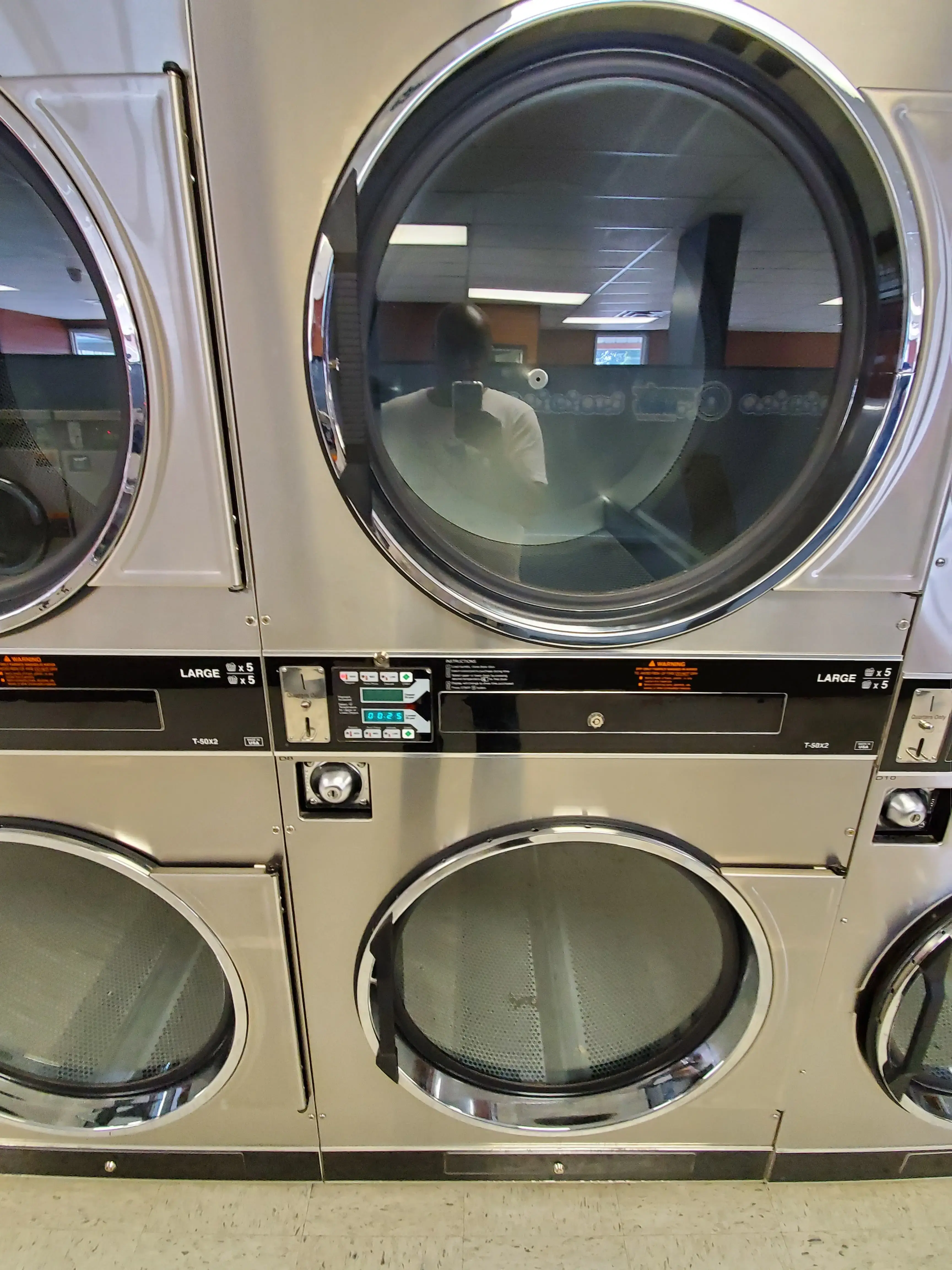 Wonder Wash Laundry Center thumbnail 13