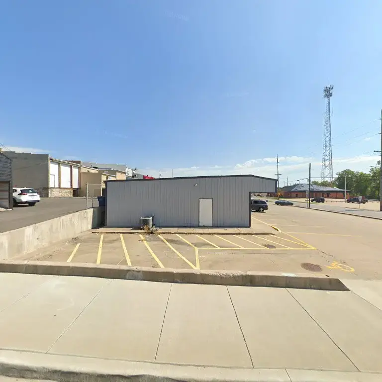 Wonder Wash Laundry Center - Image 16