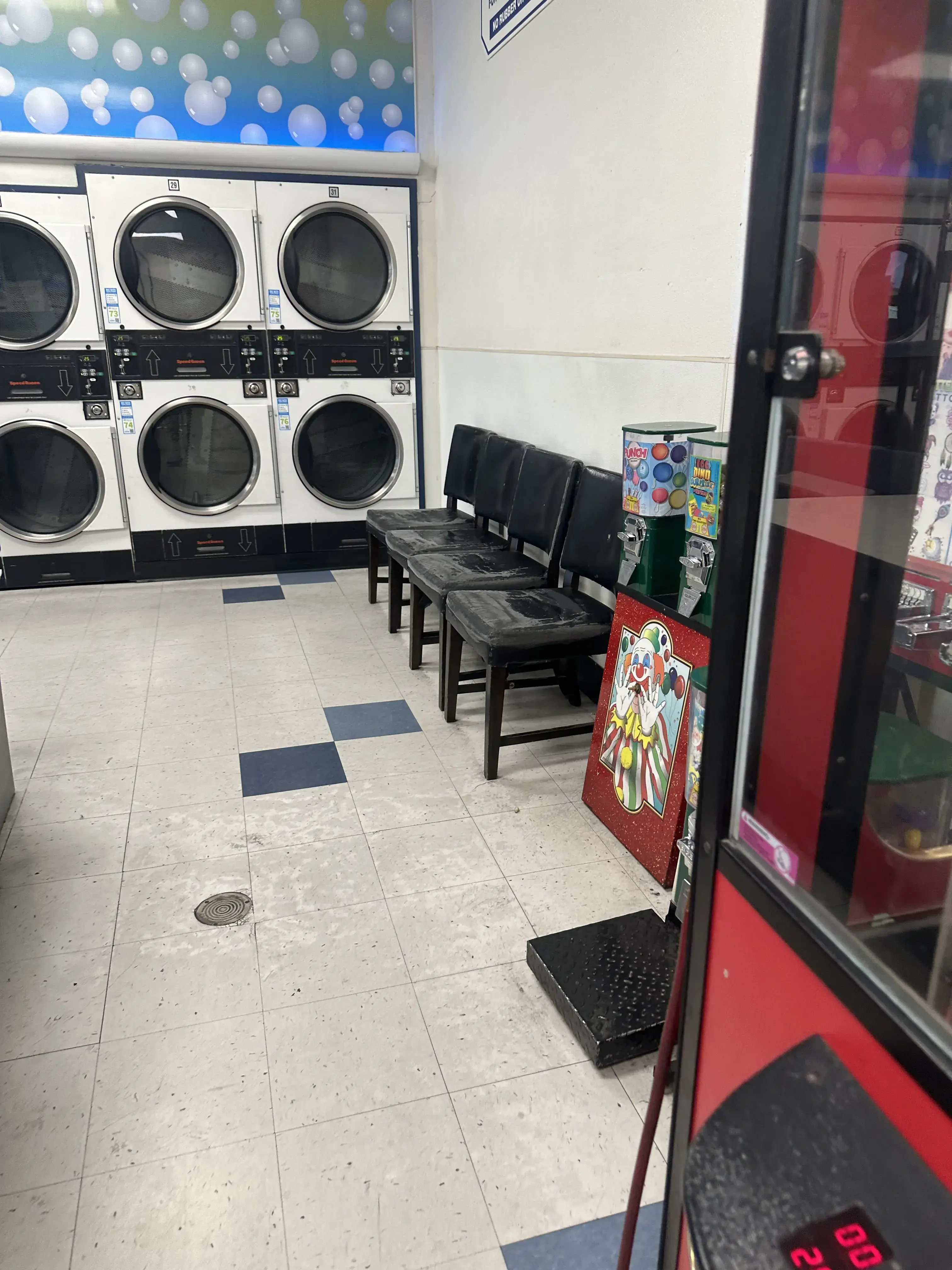 Wonderwash Laundromat thumbnail 7