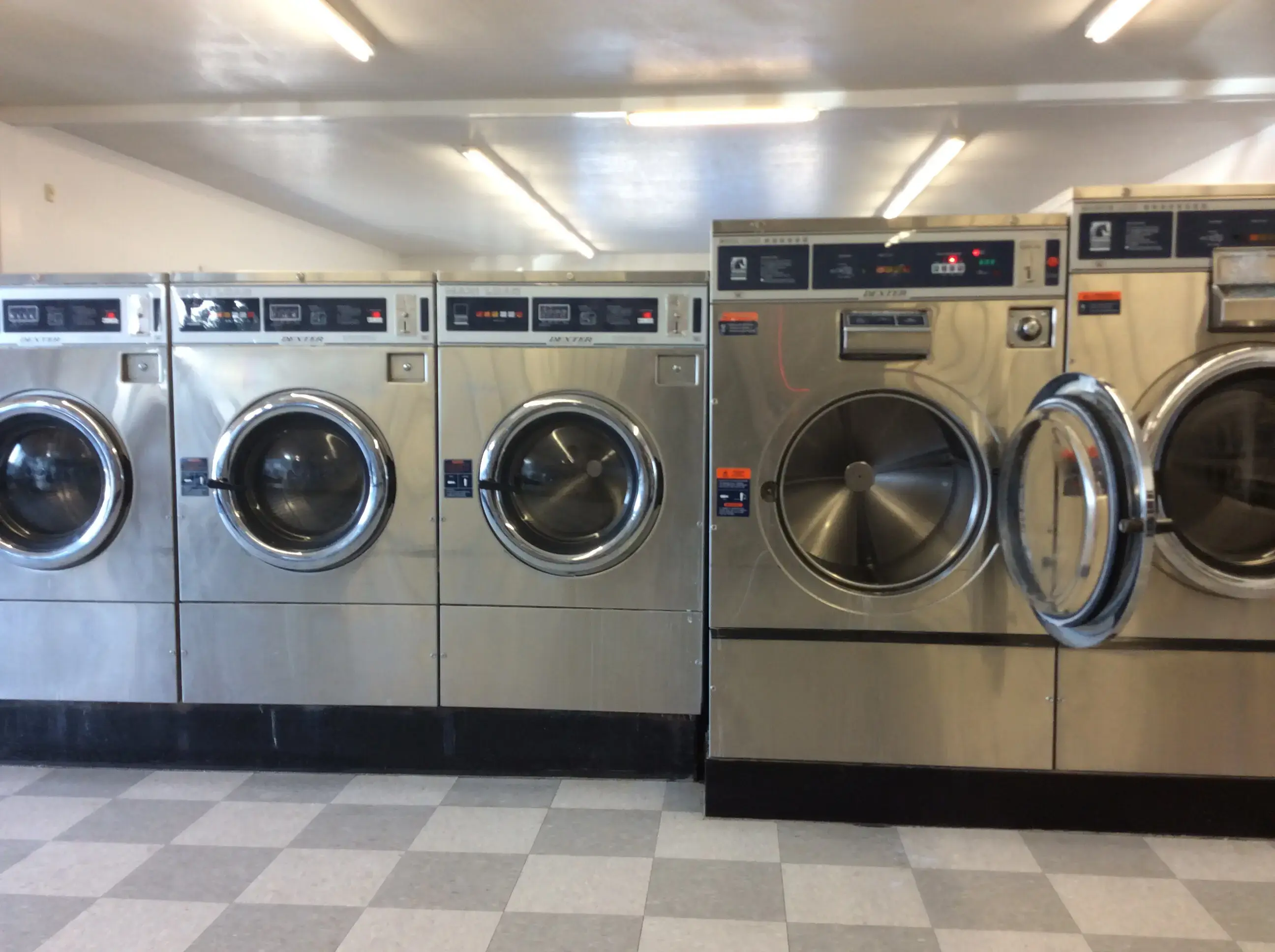 Woodburn Laundry thumbnail 12
