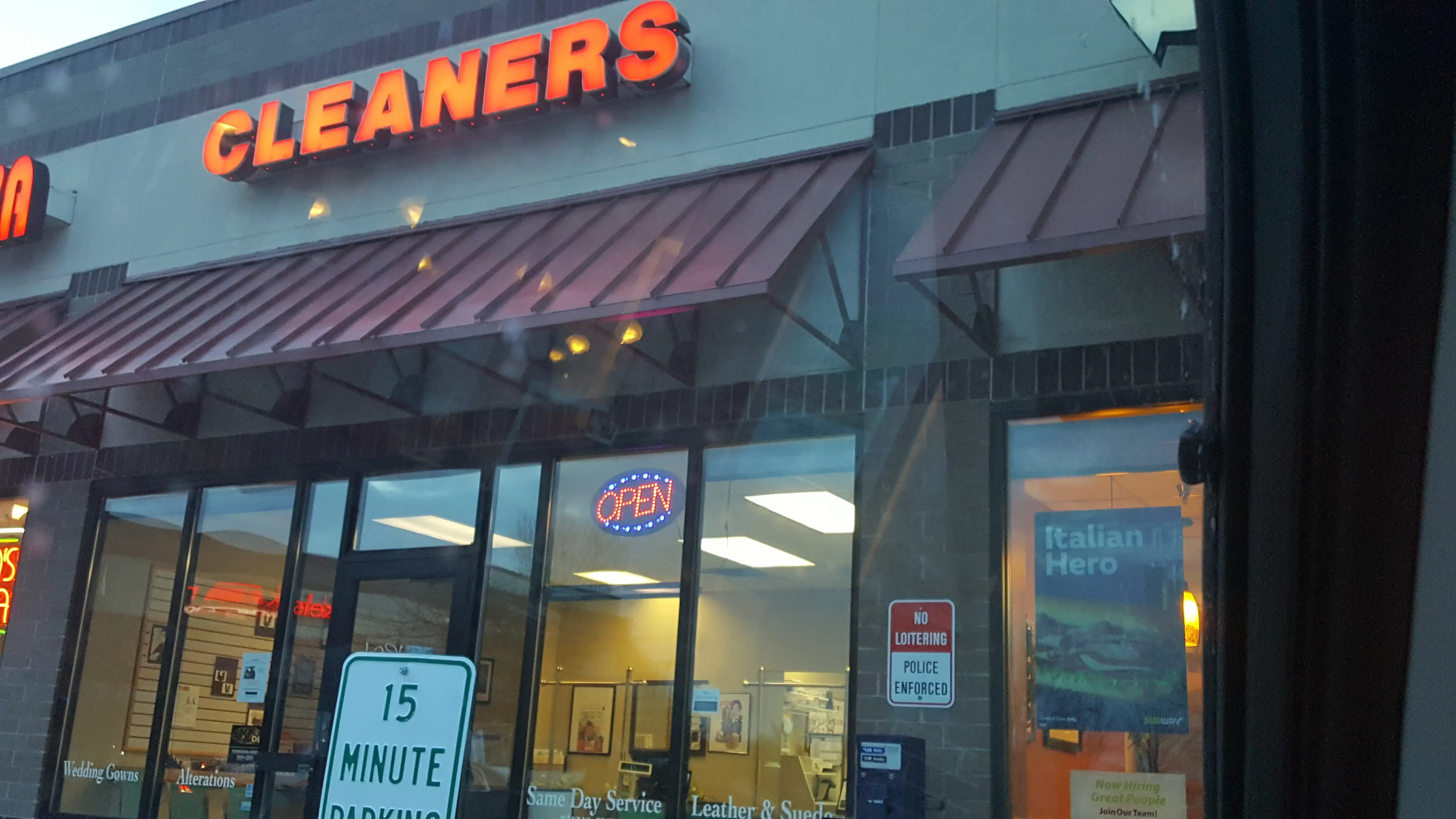 Woodbury Cleaners - City Centre Shoppes thumbnail 1