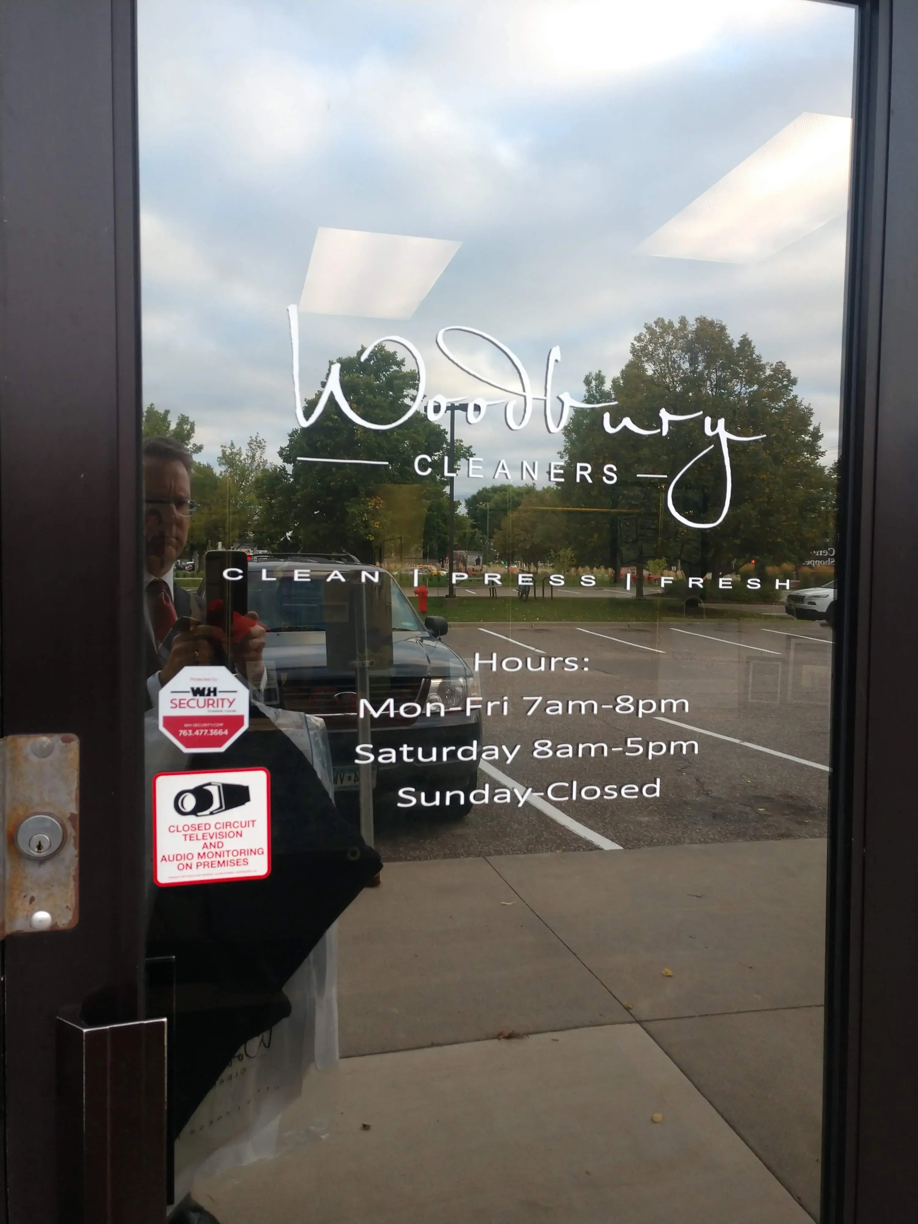 Woodbury Cleaners - City Centre Shoppes - Image 3