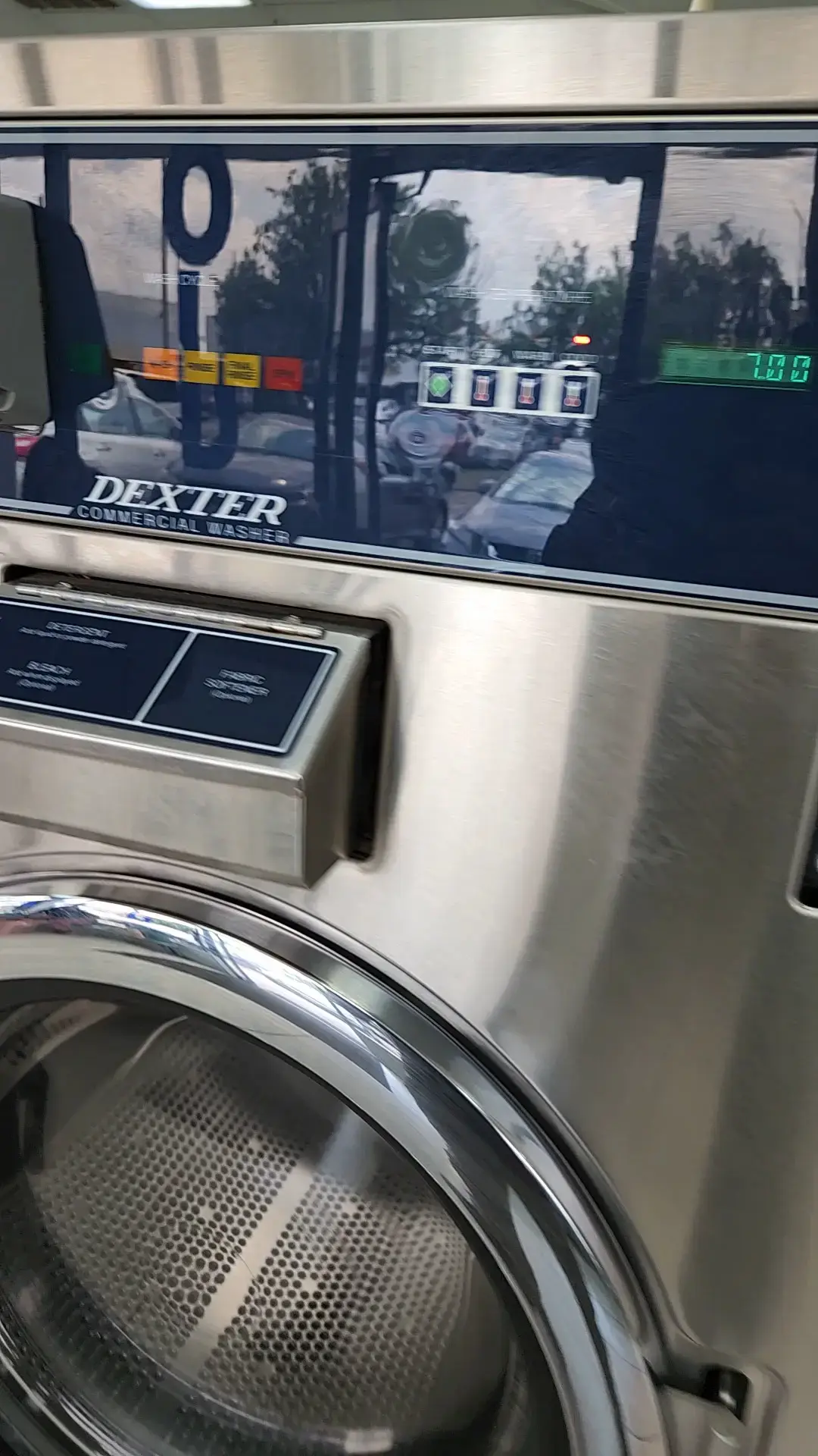 Woodlands Washateria thumbnail 16
