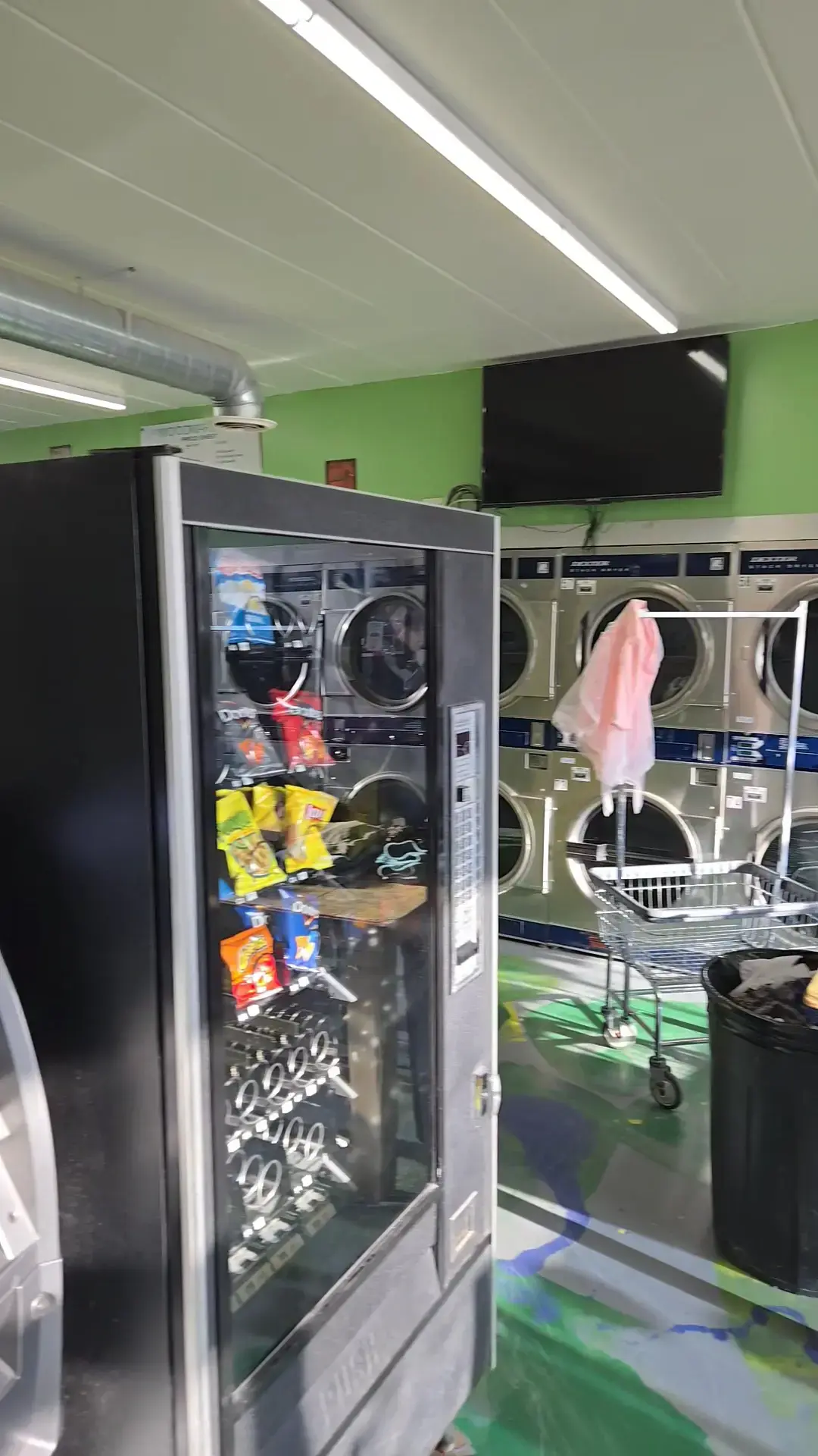 Woodmar Laundromat & drop off service - Image 4