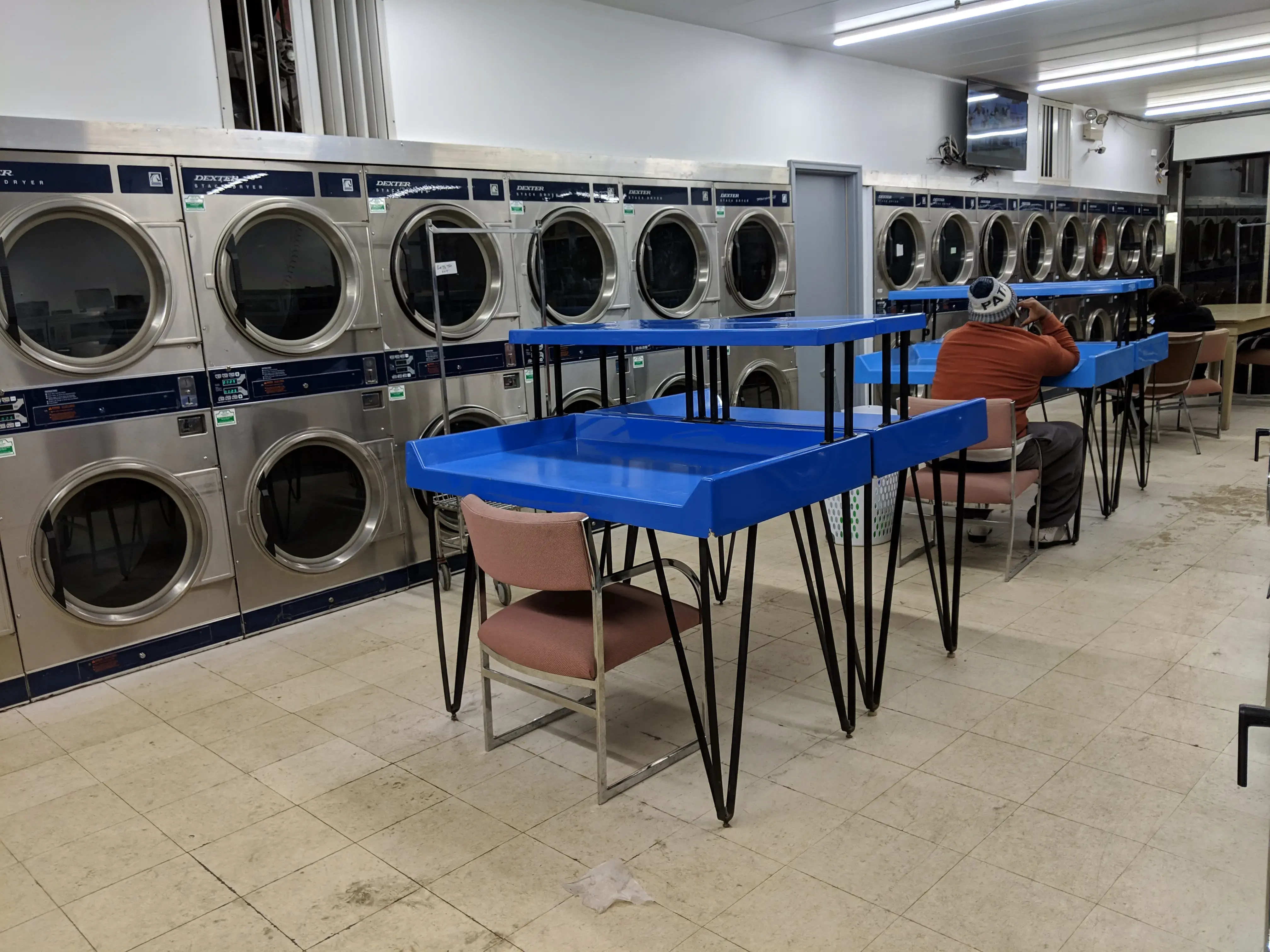Woodmar Laundromat & drop off service thumbnail 15