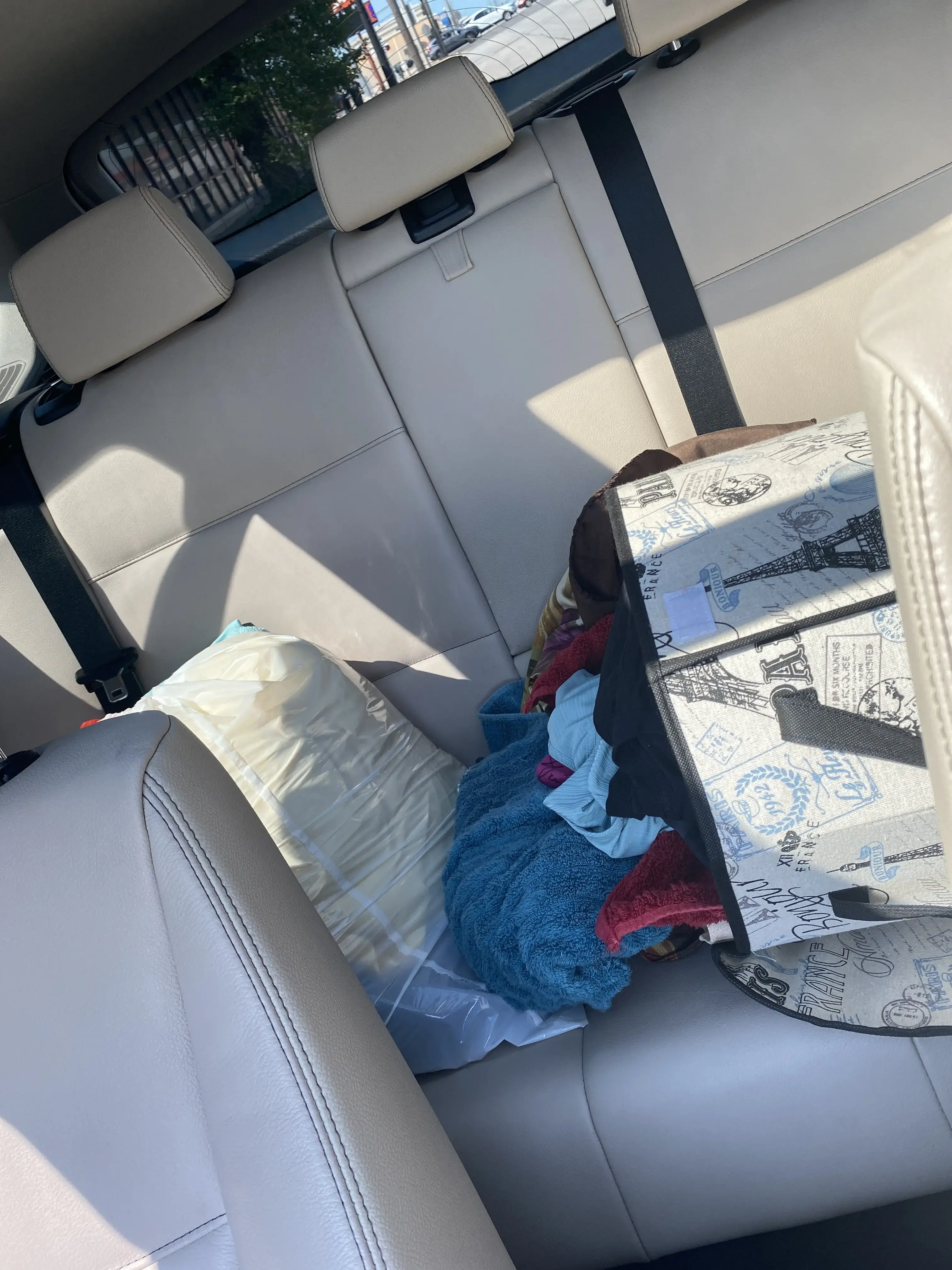 Woodmar Laundromat & drop off service - Image 7