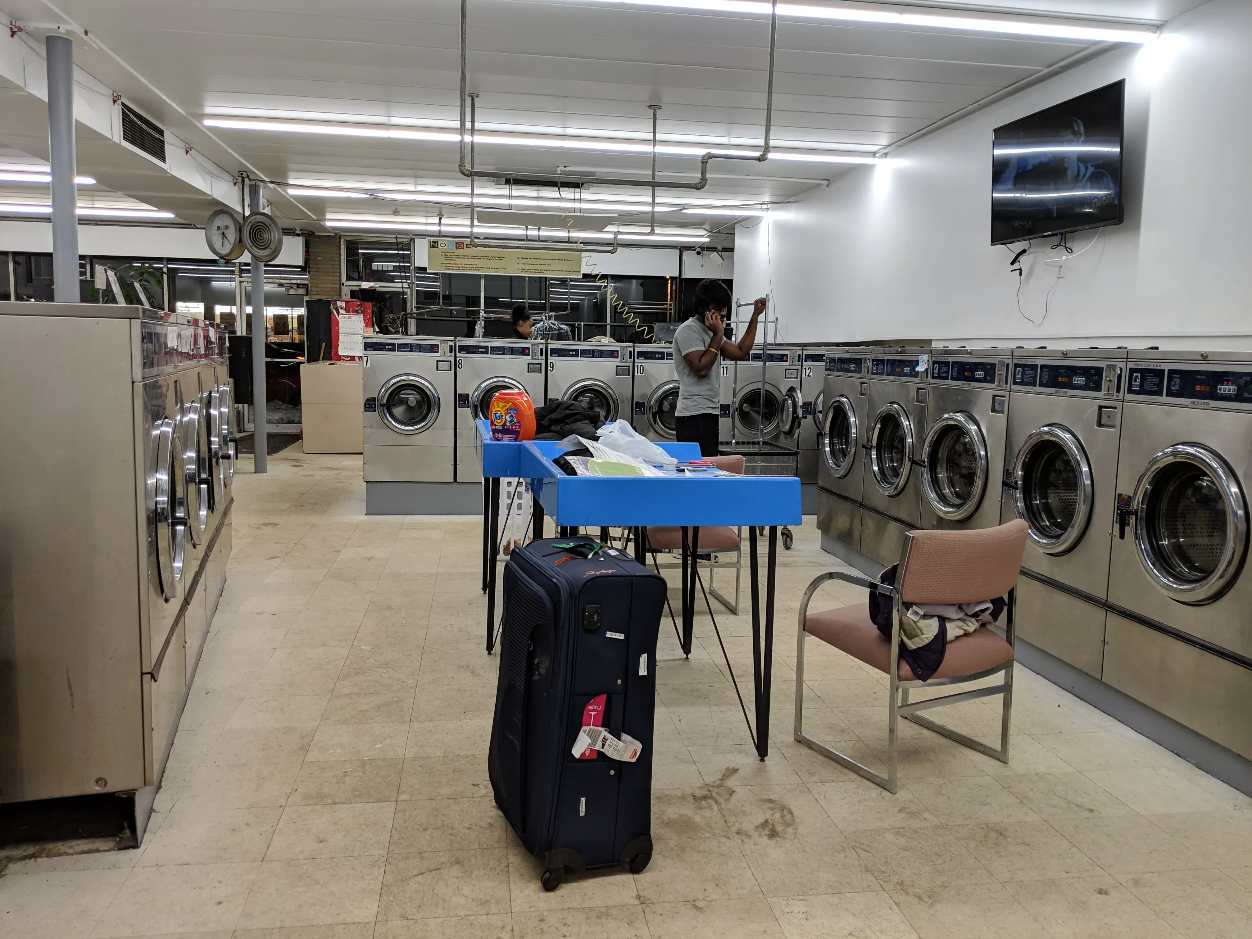 Woodmar Laundromat & drop off service thumbnail 12