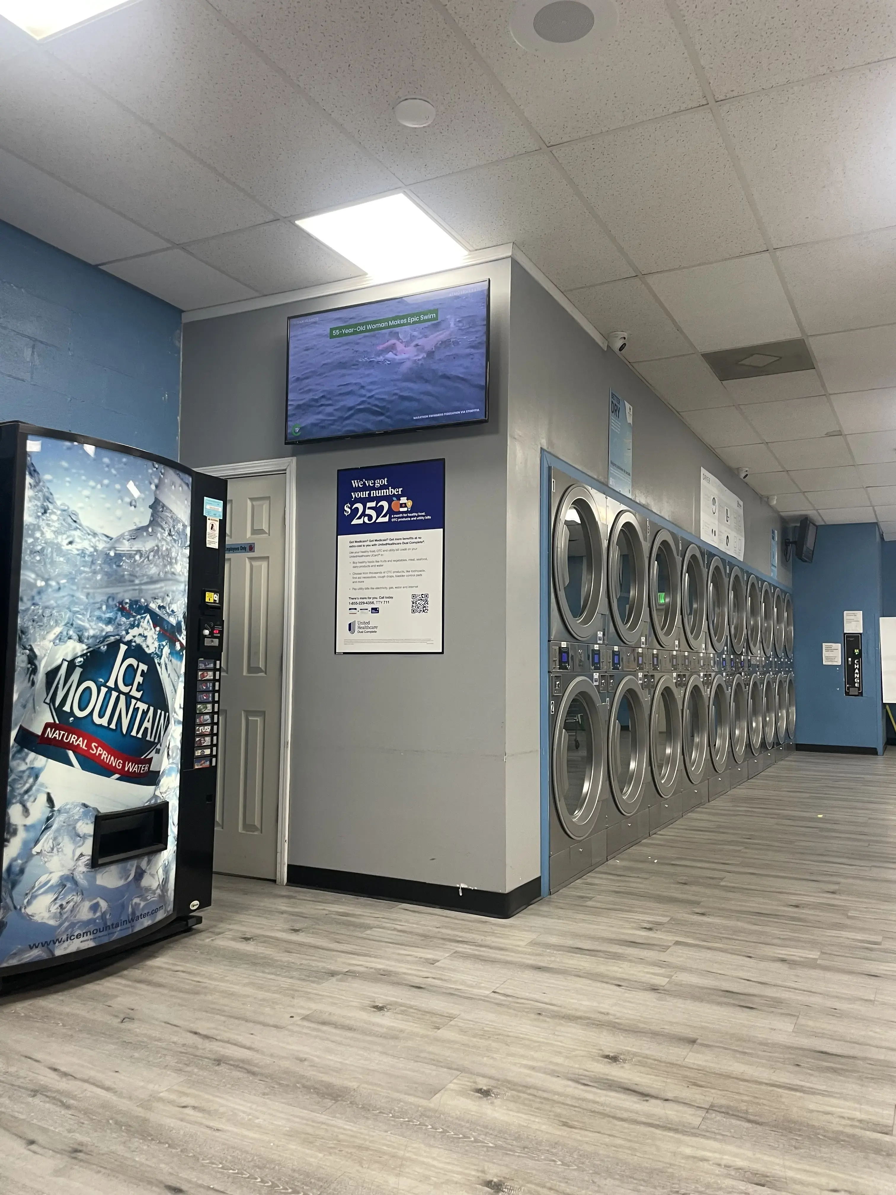 Woods Throne Laundry - Image 1