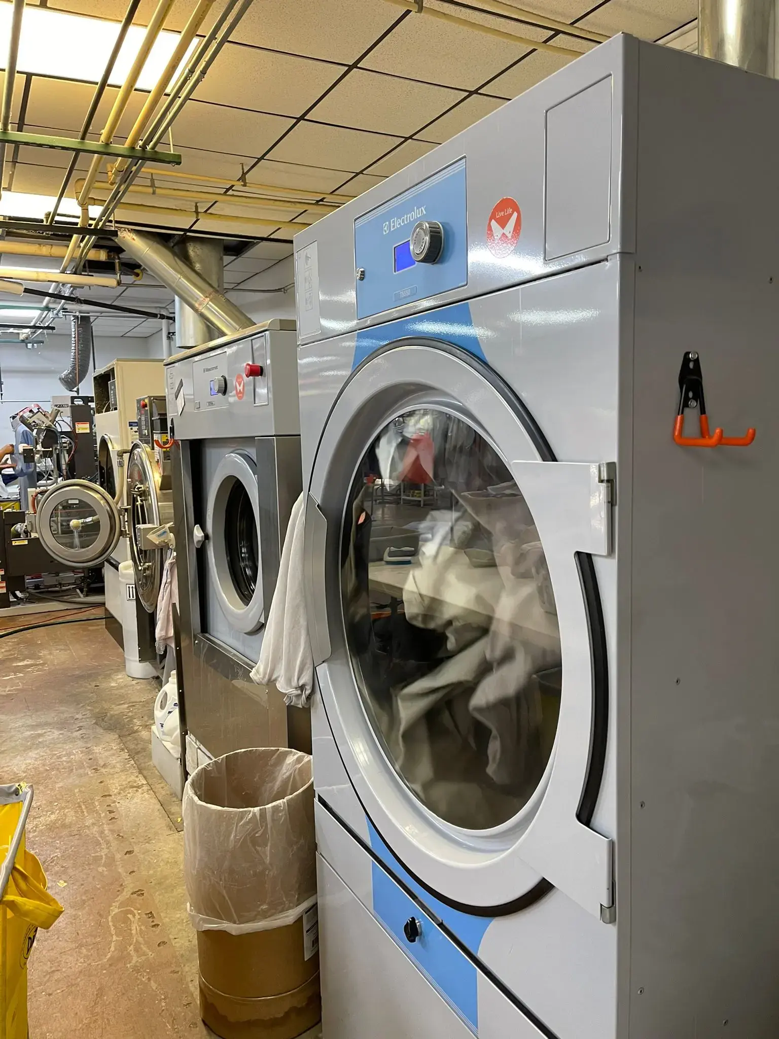 Woshbox Cleaners - Winston Salem thumbnail 10