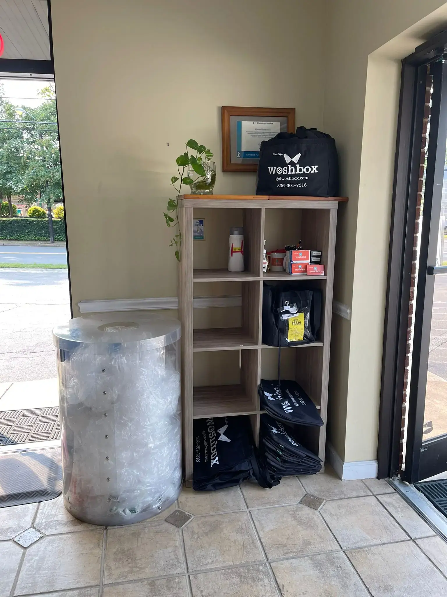 Woshbox Cleaners - Winston Salem thumbnail 17