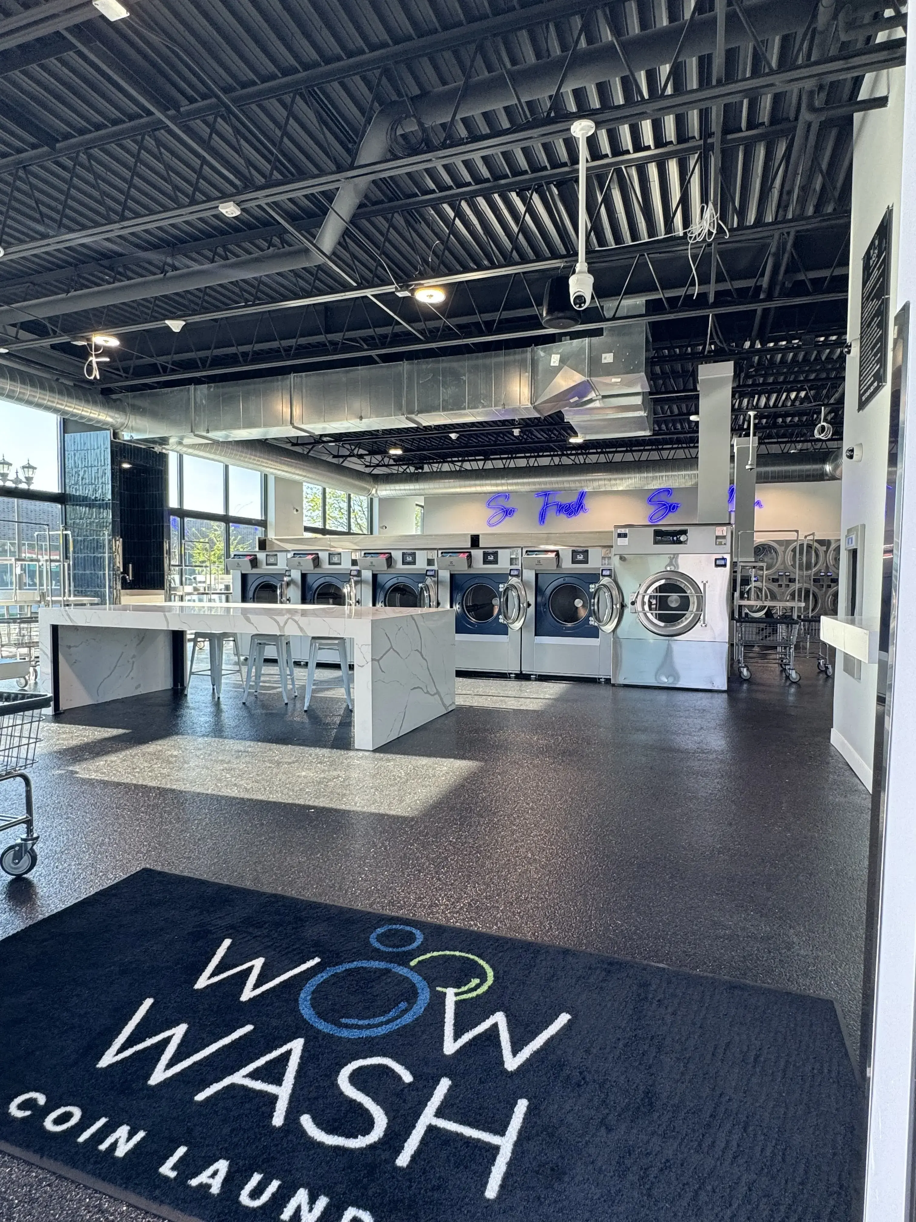 WOW WASH LAUNDROMAT location