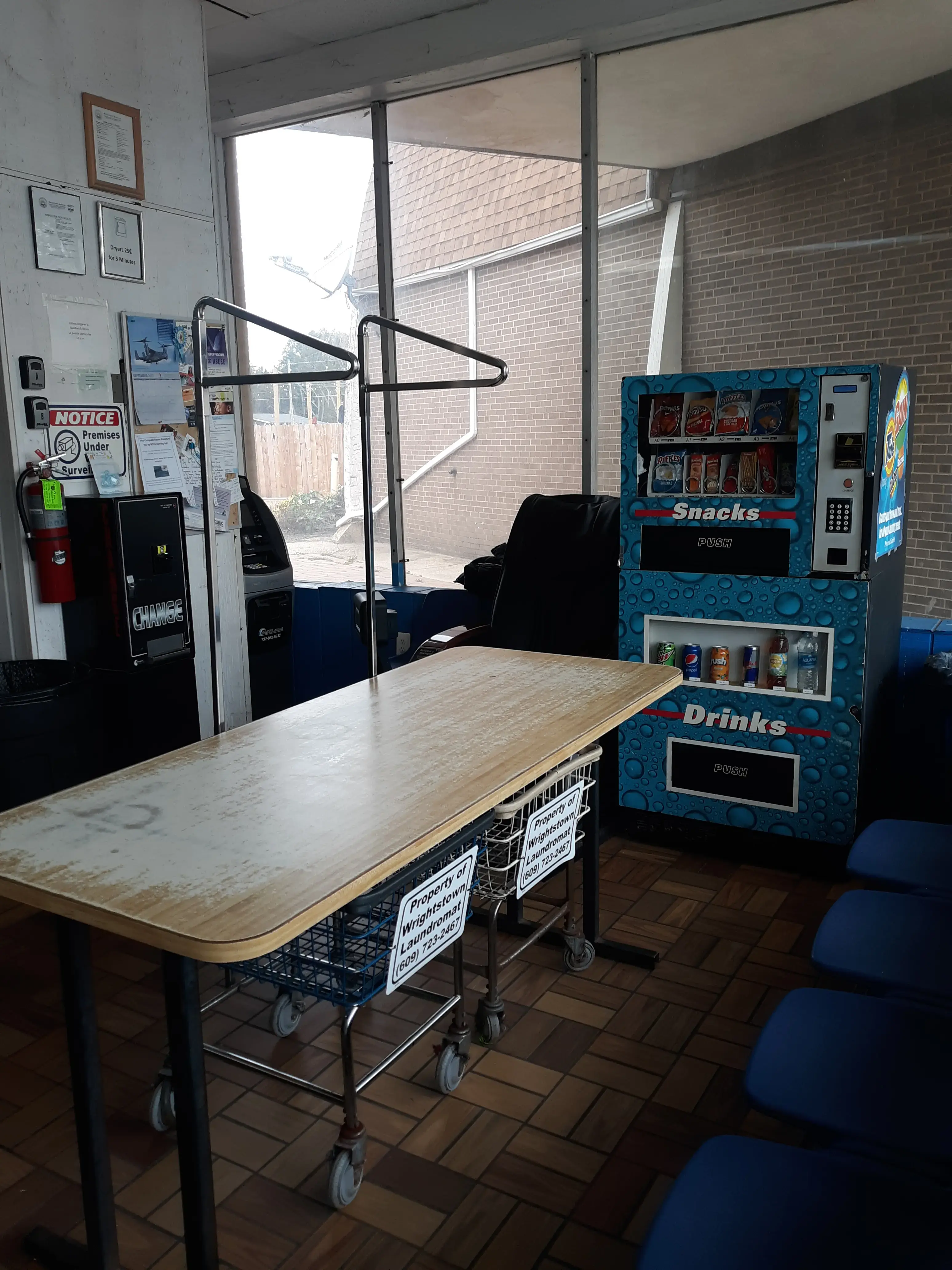 Wrightstown Laundromat - Image 10