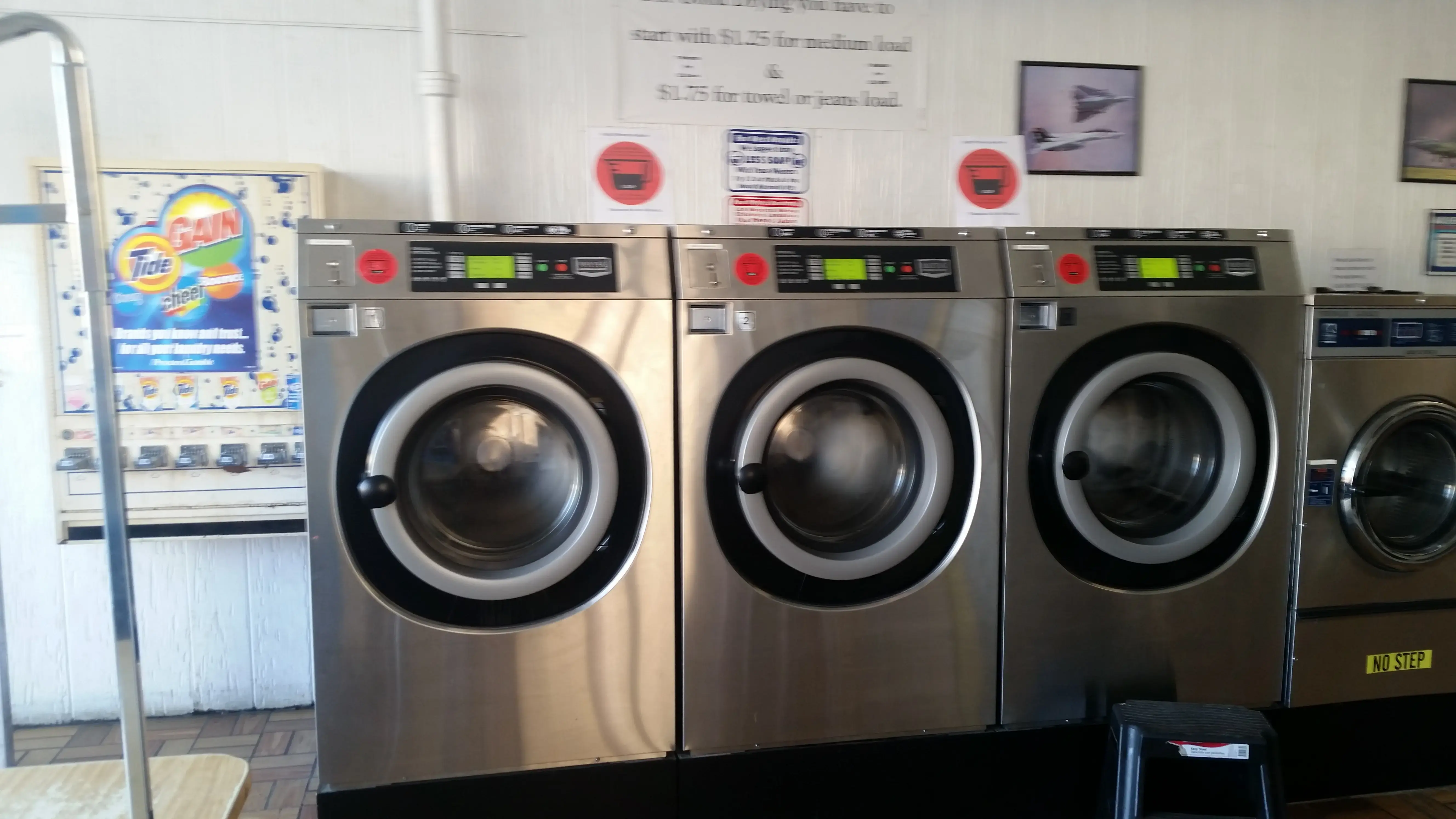 Wrightstown Laundromat thumbnail 18