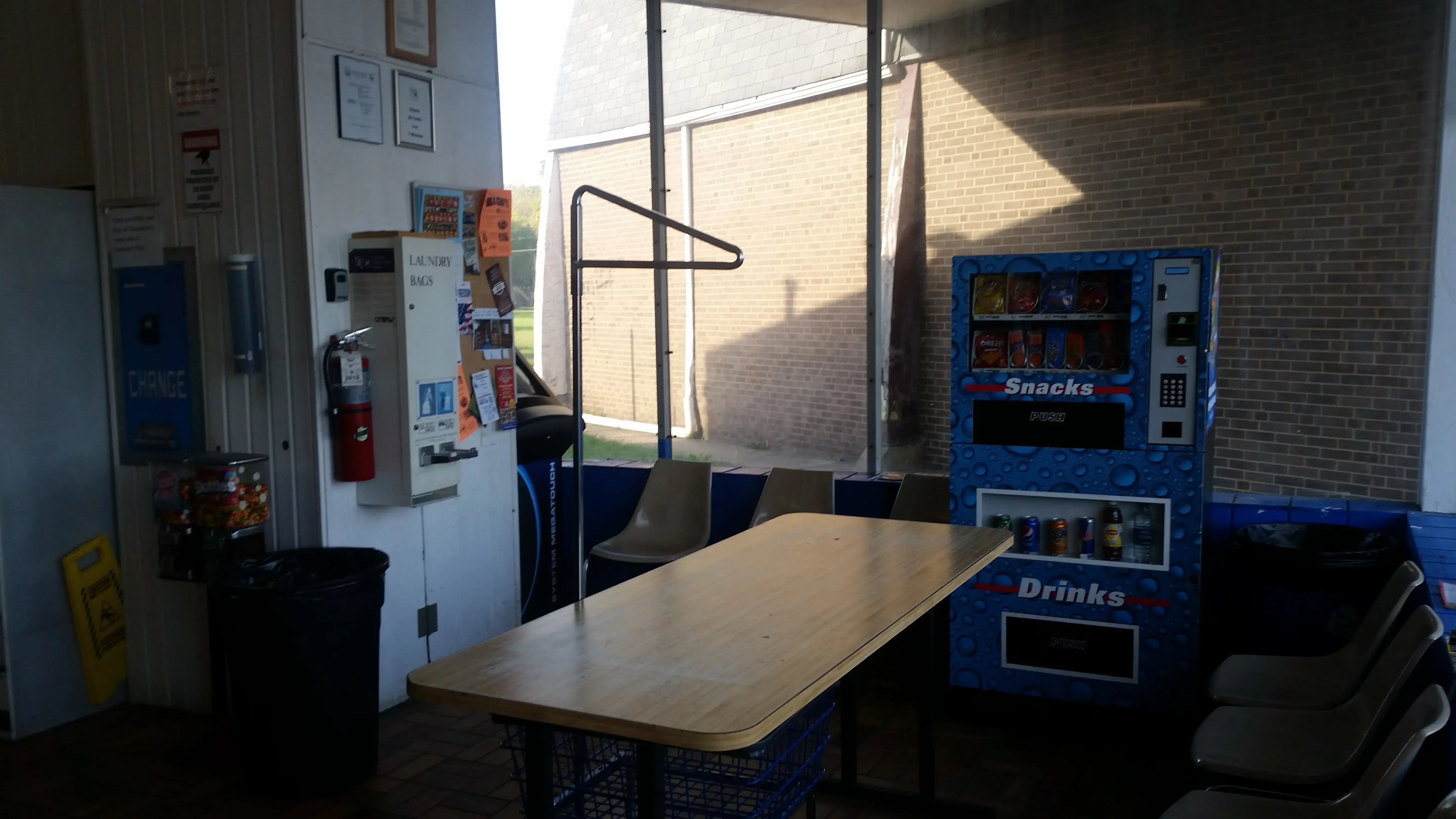 Wrightstown Laundromat thumbnail 3