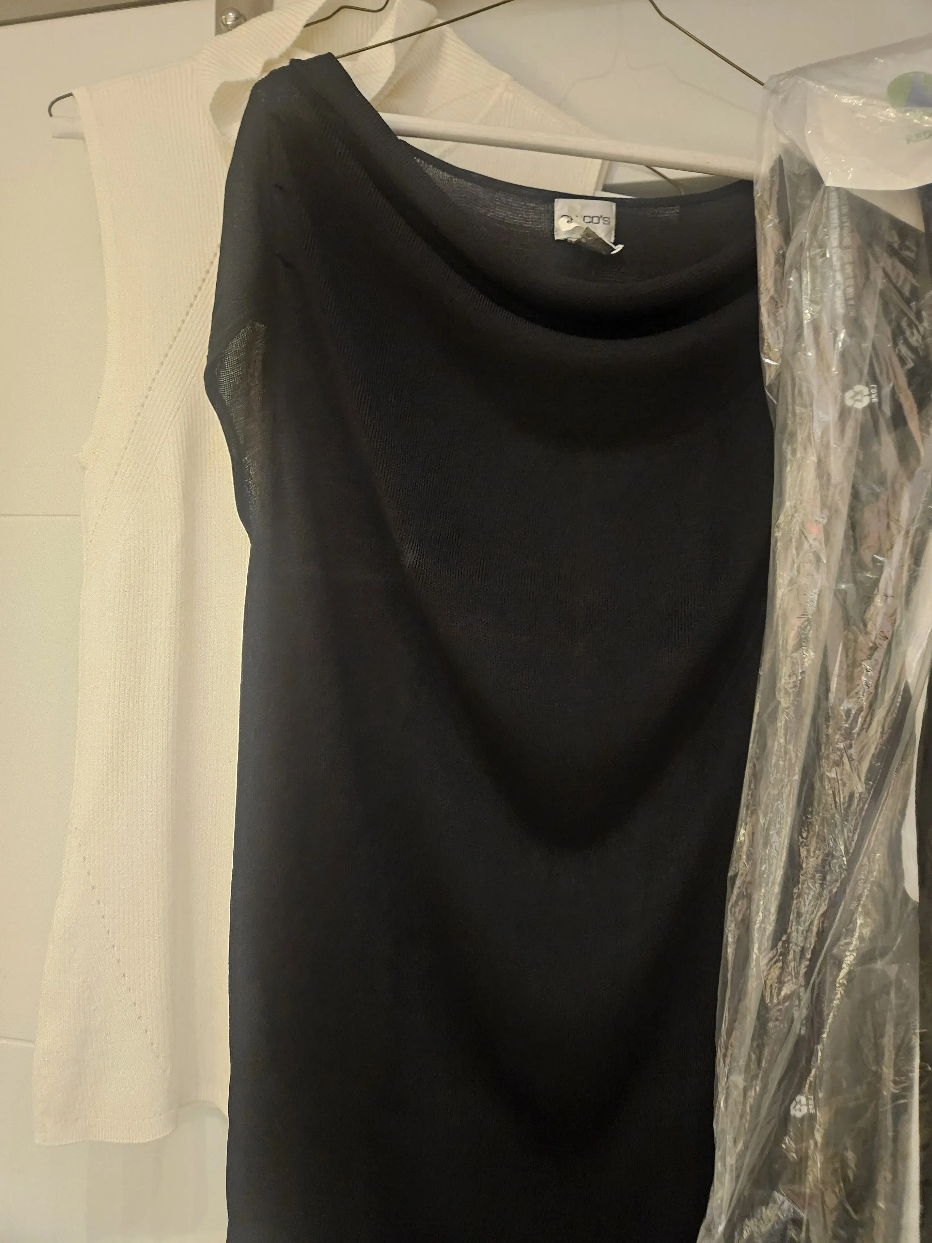 WS Cleaners & Tailors - Image 14