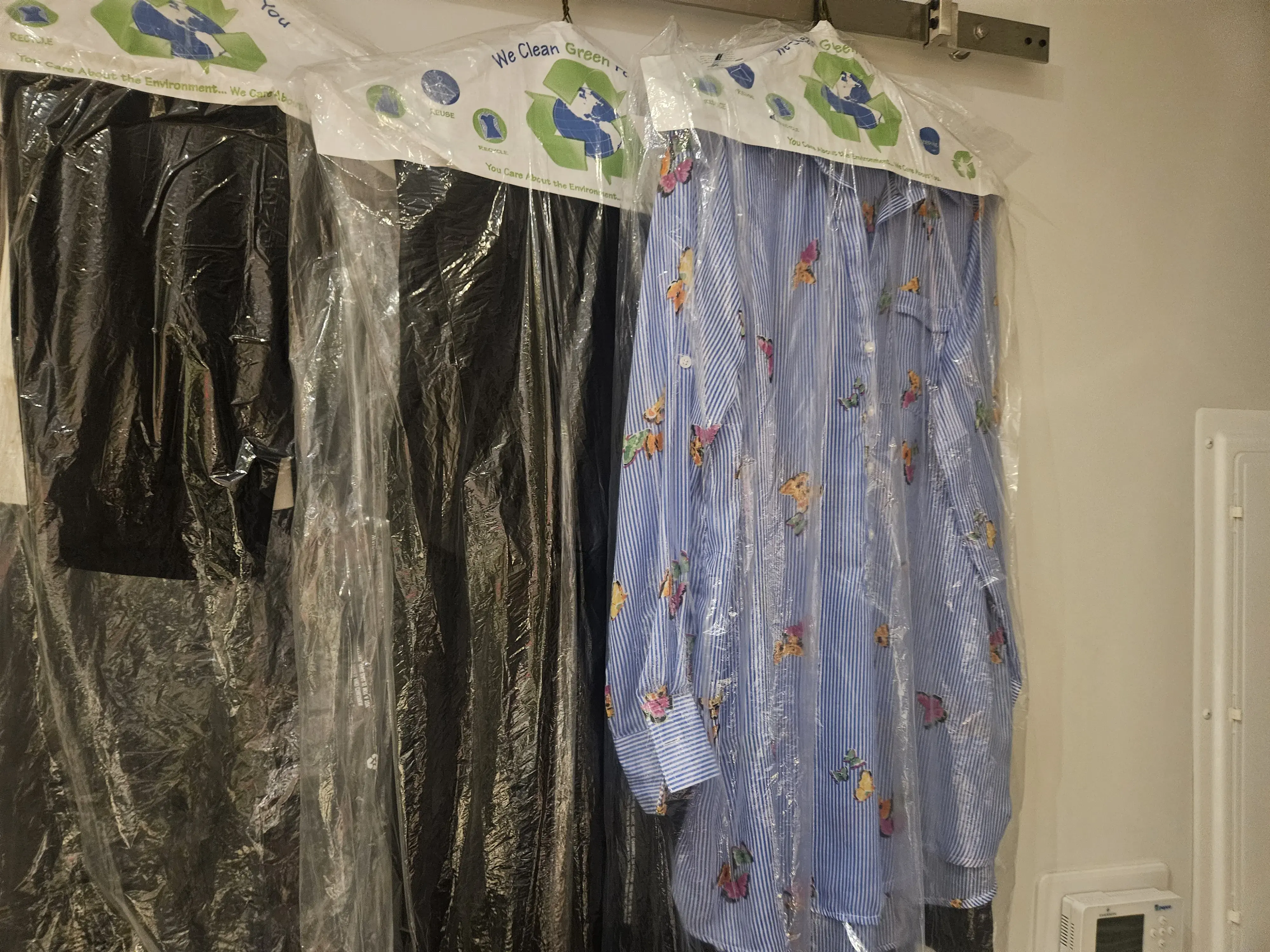 WS Cleaners & Tailors - Image 13