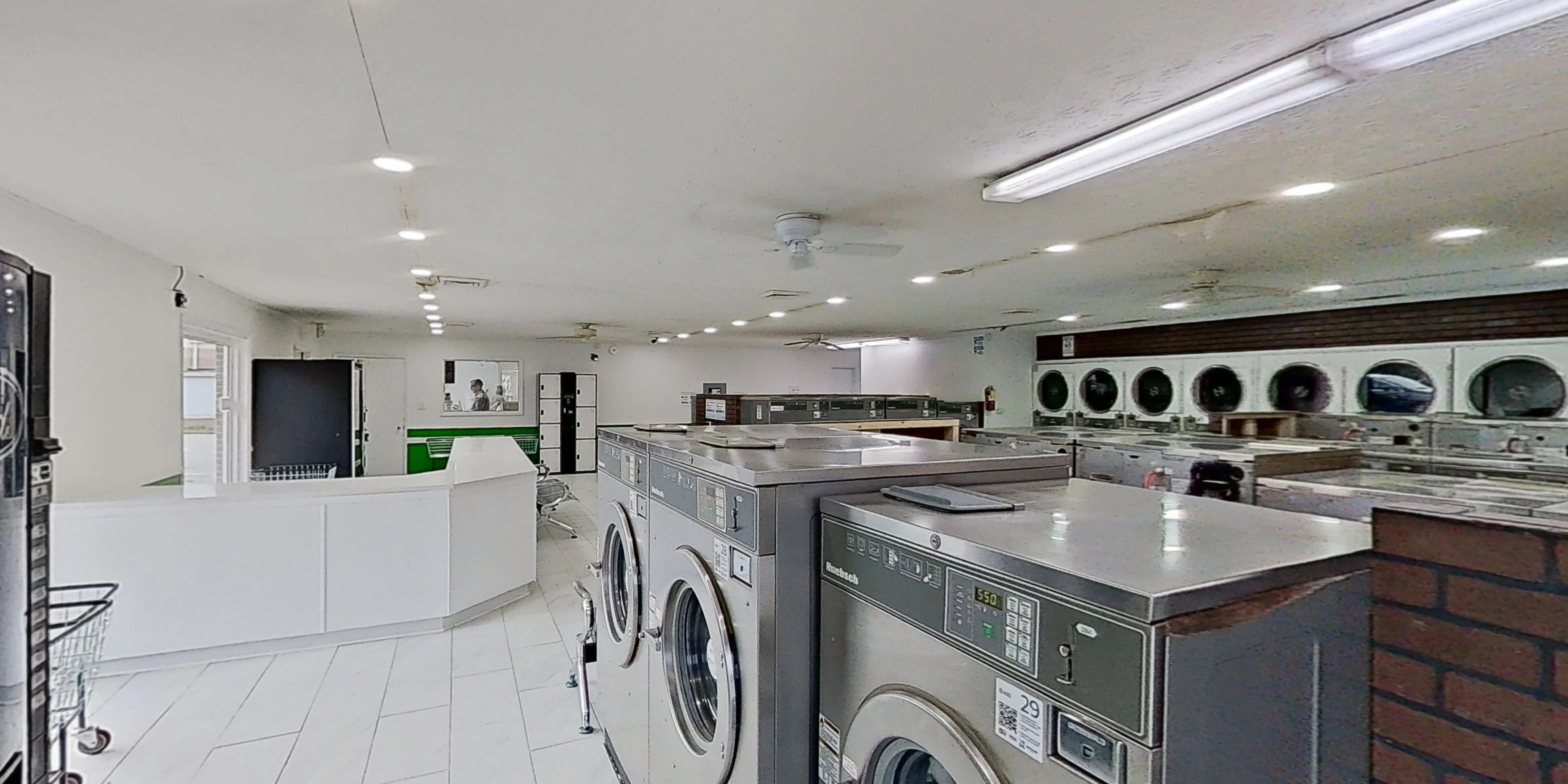 WSHFLD Laundromat - Image 16