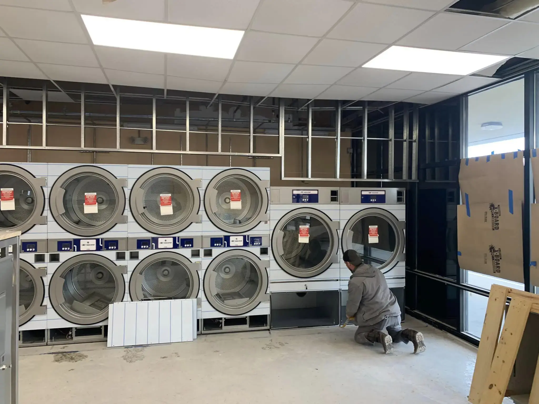 XL Laundry Laundromat - Image 12