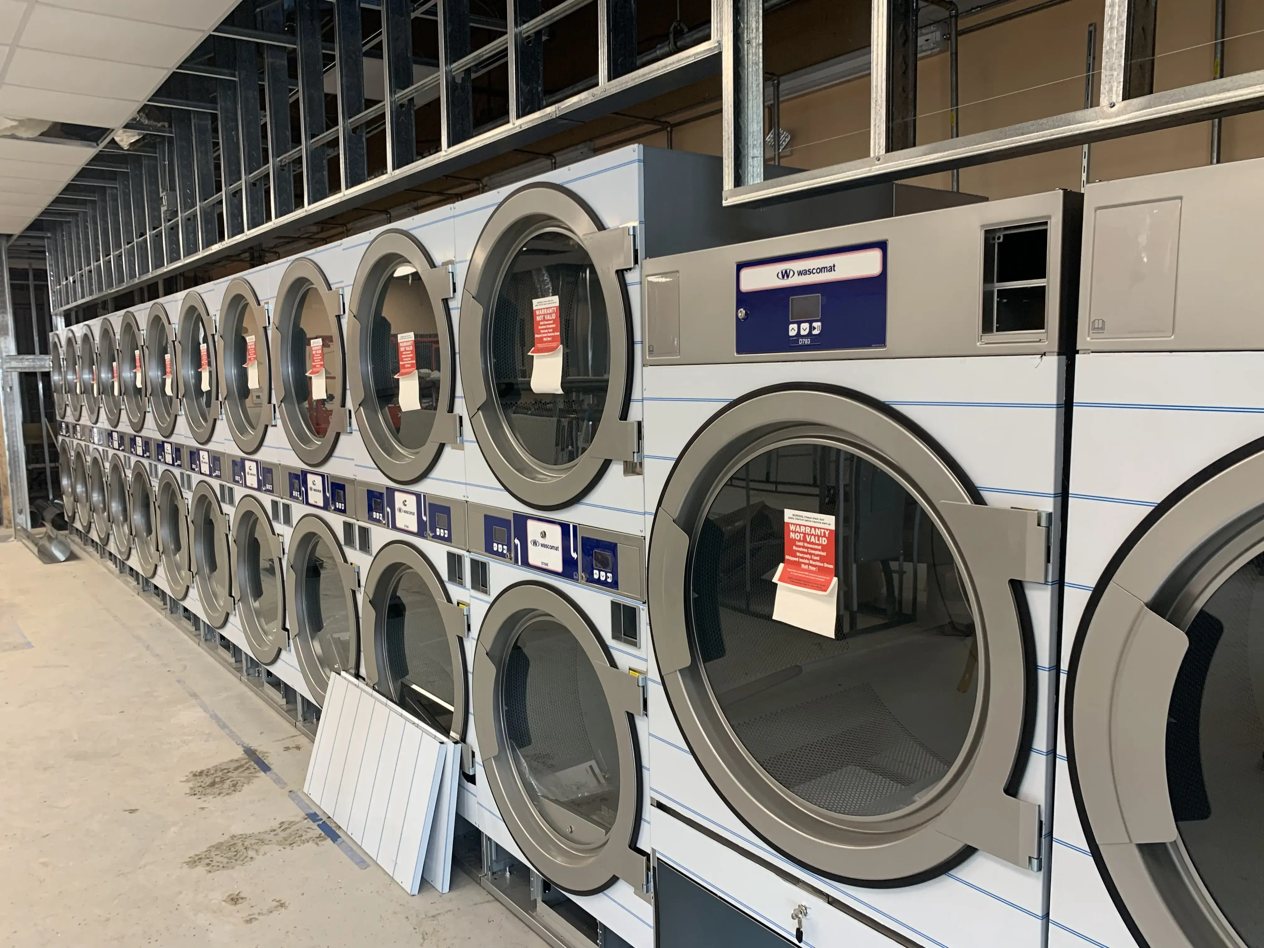 XL Laundry Laundromat thumbnail 20