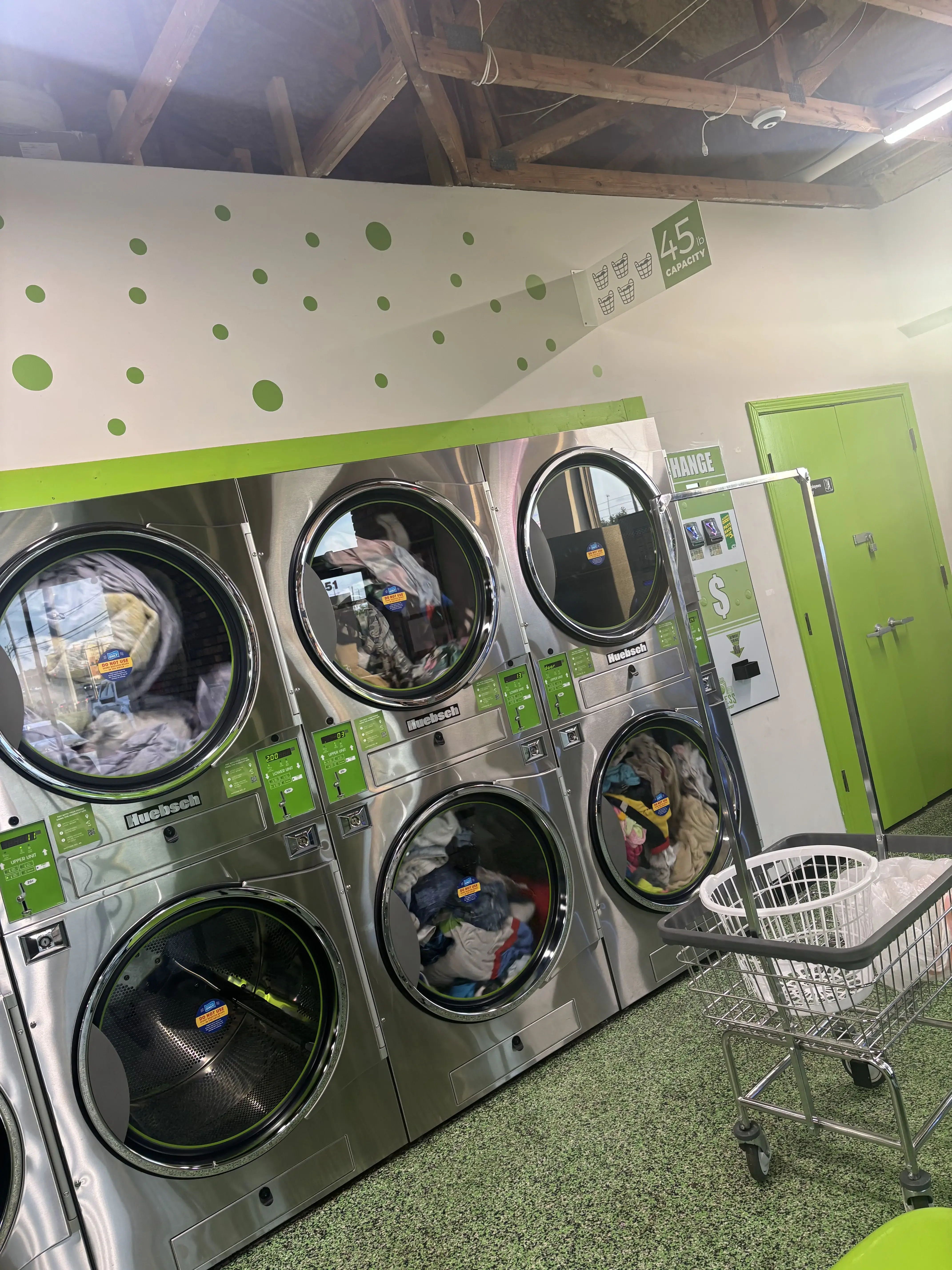 Xpress Laundromat thumbnail 9