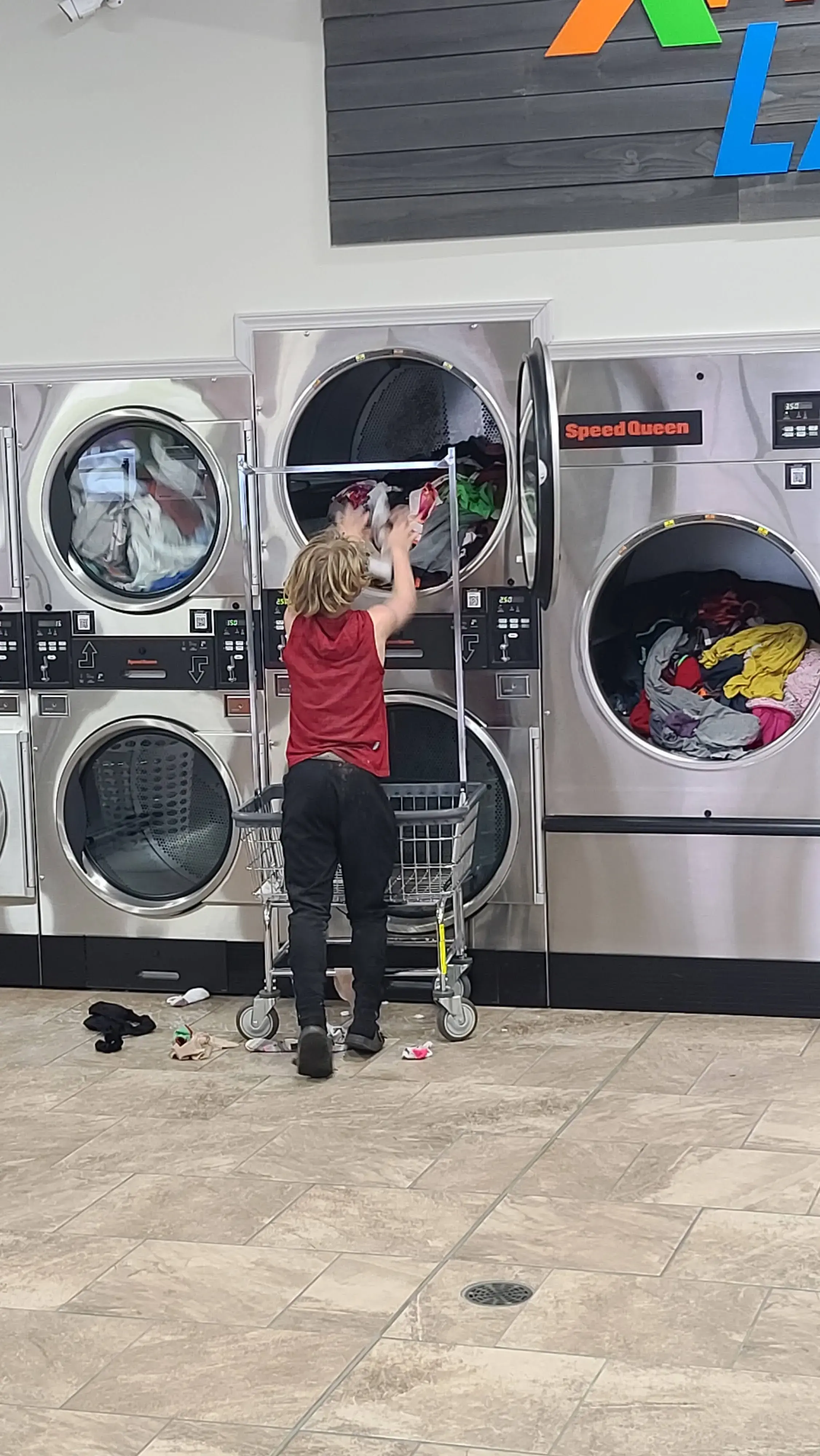 Xpress Laundry thumbnail 12