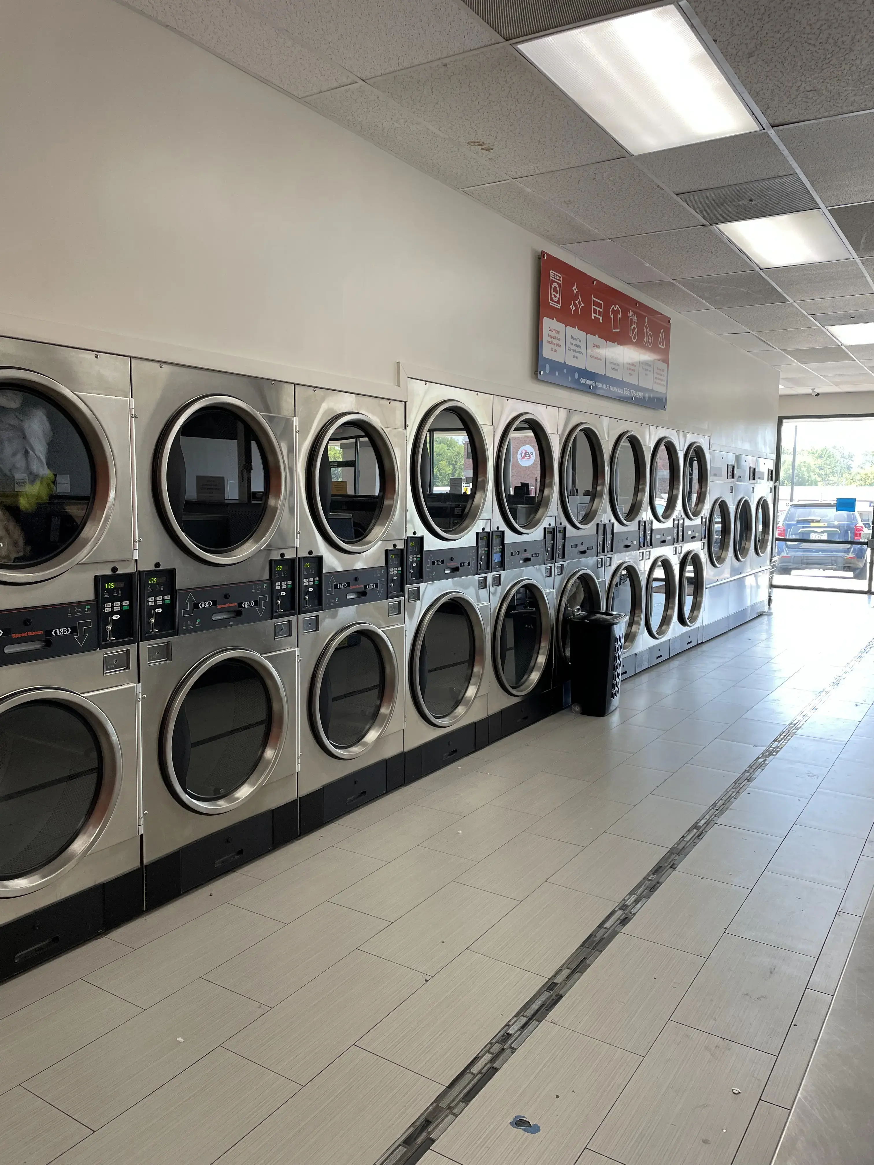 Xpress Laundry - Image 1