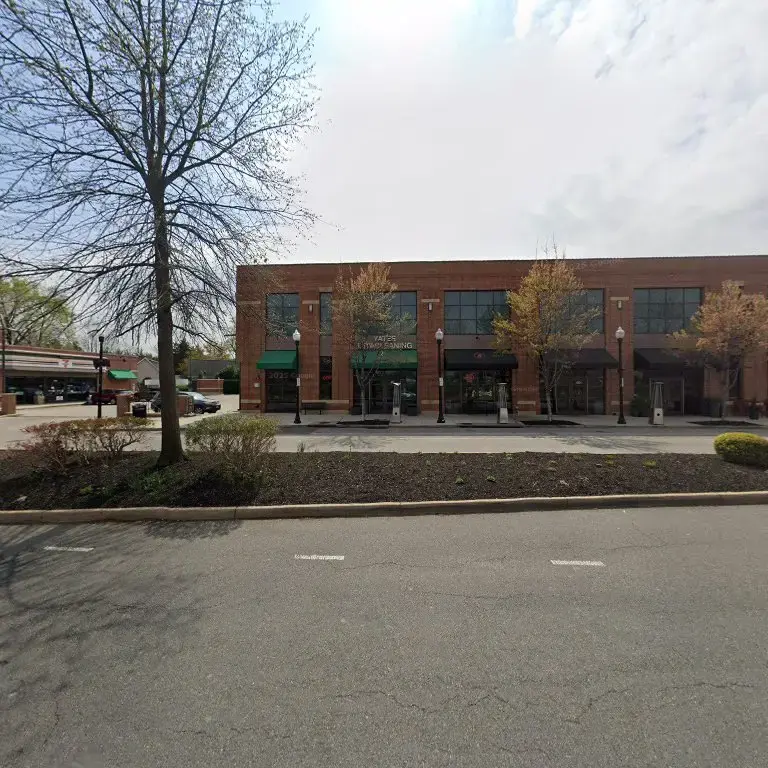 Yates Dry Cleaning & Alterations - Image 15