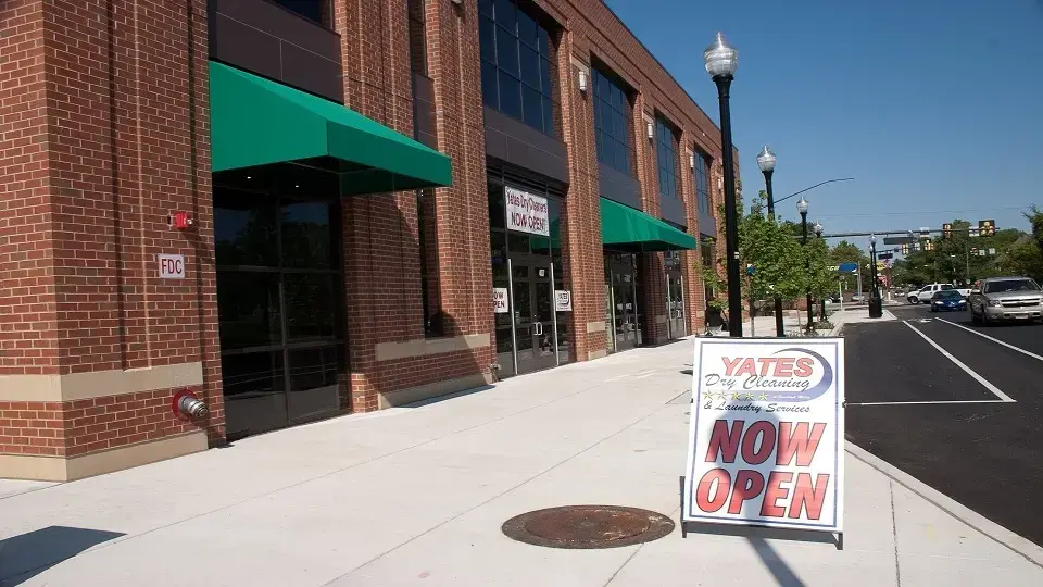 Yates Dry Cleaning & Alterations - Image 16