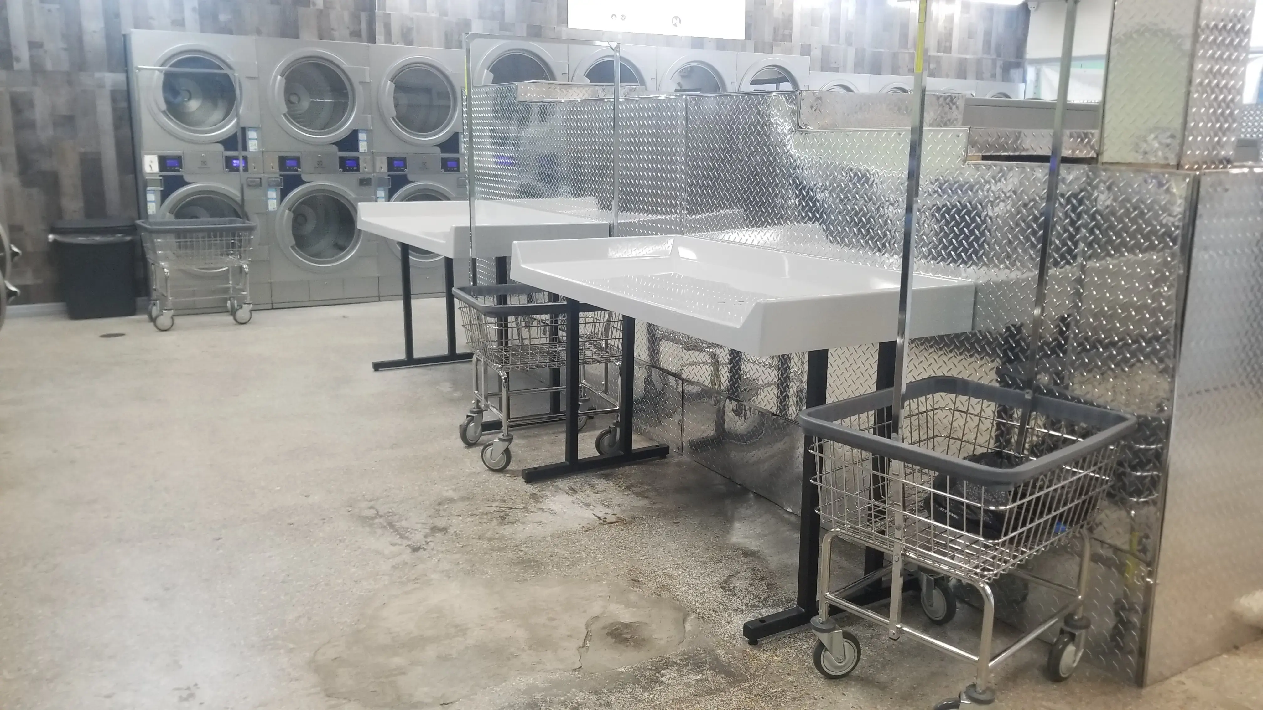Yele coin laundry thumbnail 1