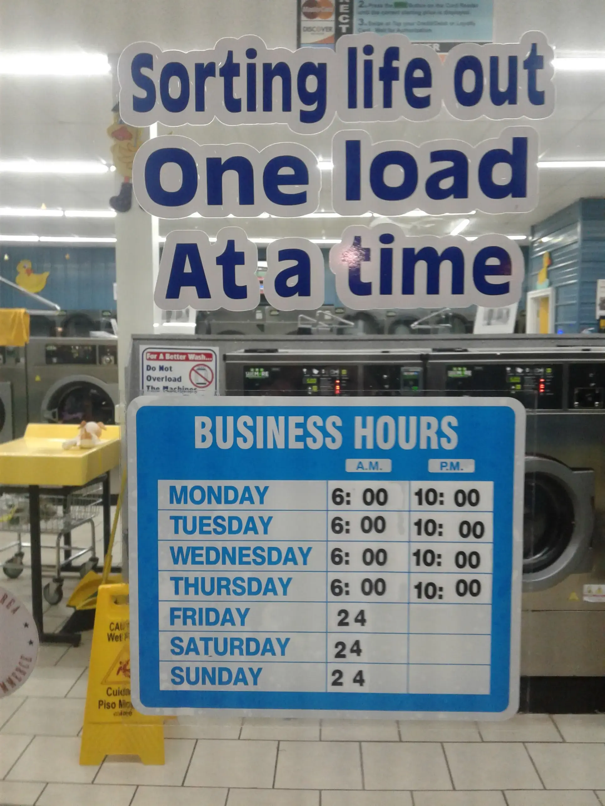 Yellow Ducky Laundromat - Image 12