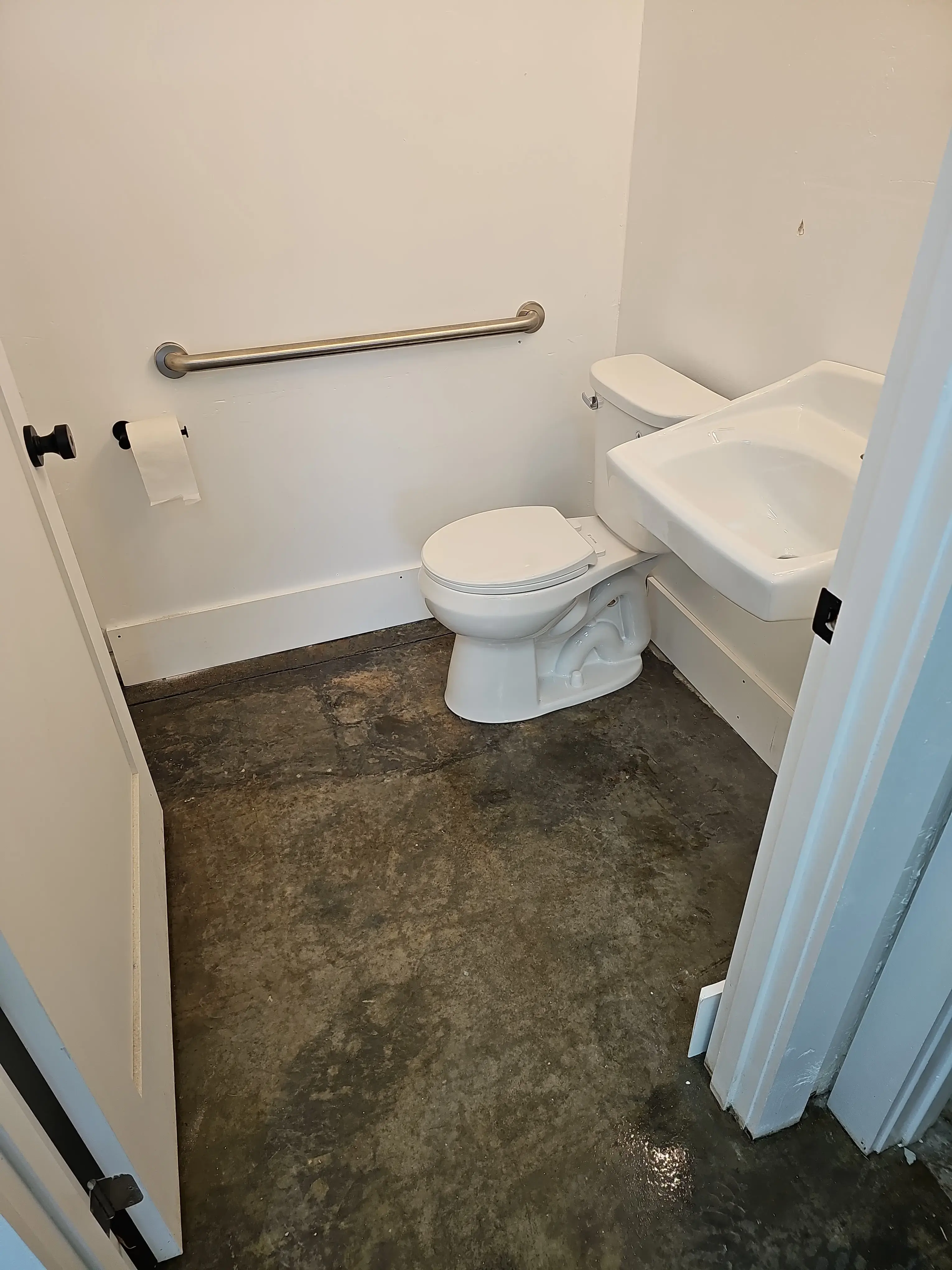 Yellowstone Laundry - Image 10