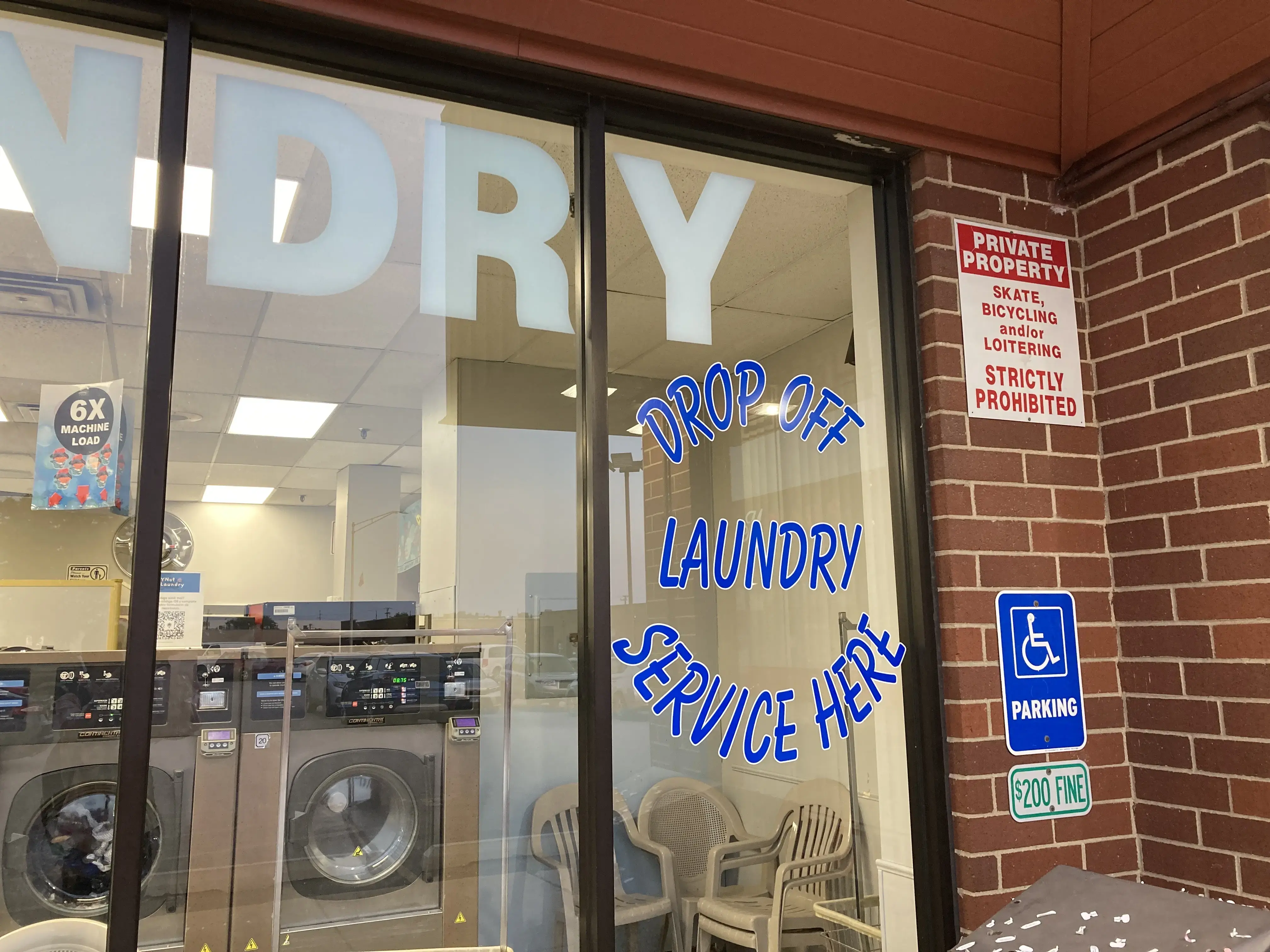 YNot Laundry - Schiller Park thumbnail 16