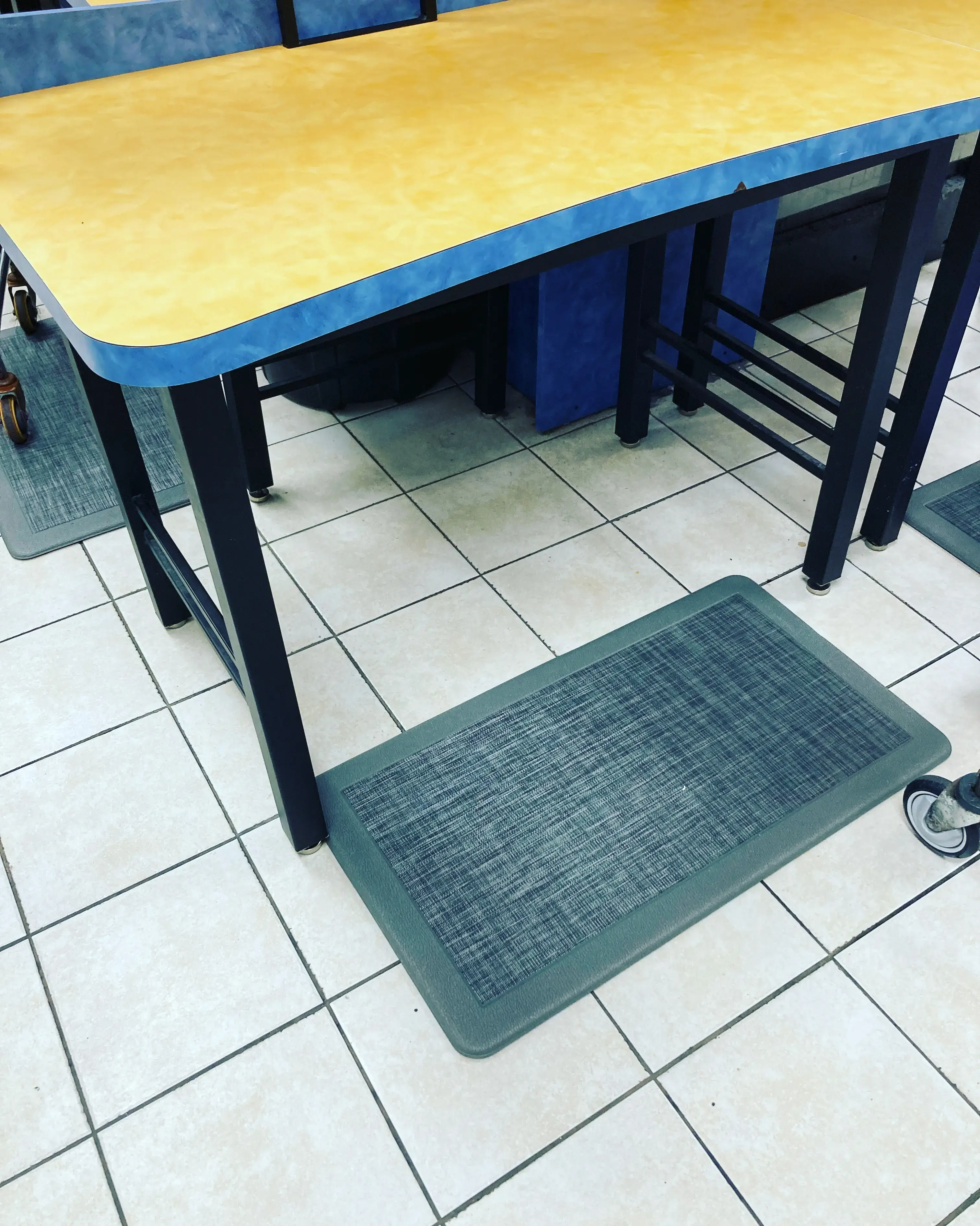 YNot Laundry - Schiller Park - Image 18