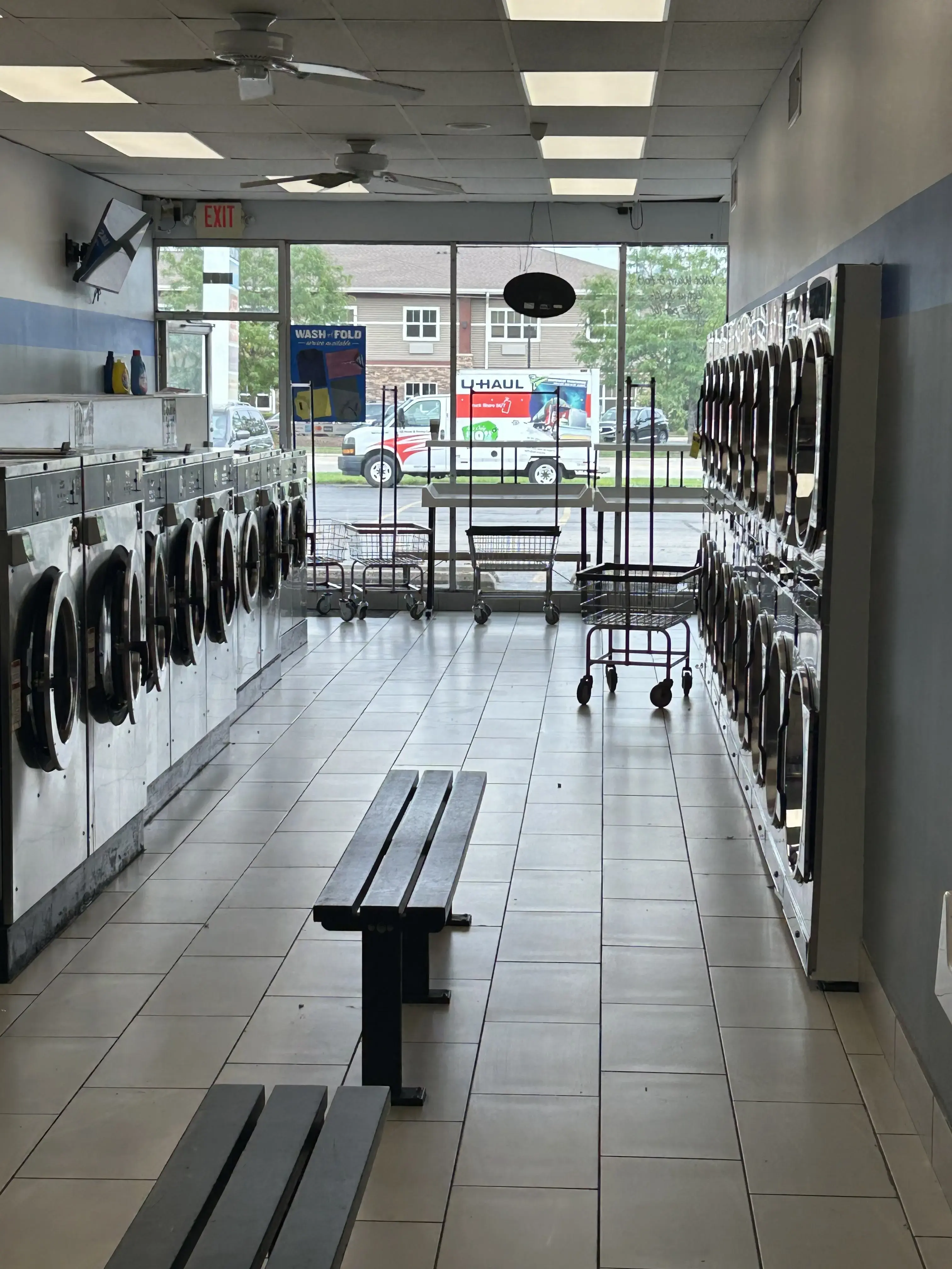 YNot Laundry - Villa Park - Image 10