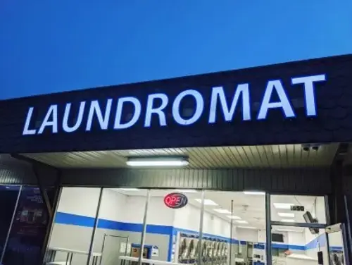 YNot Laundry - Villa Park thumbnail 2