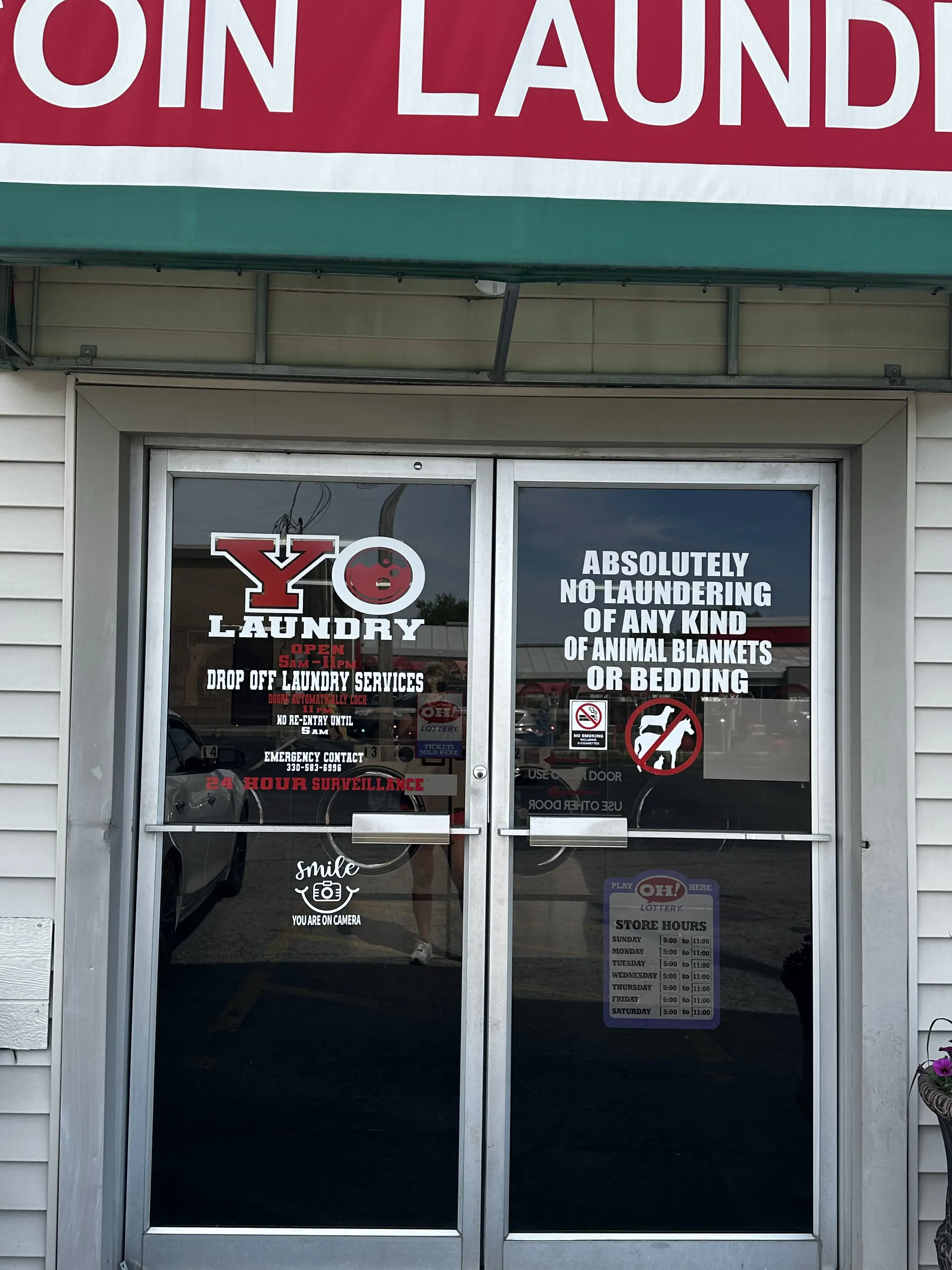 YO Laundromat and Drop Off Laundry Service - Image 4
