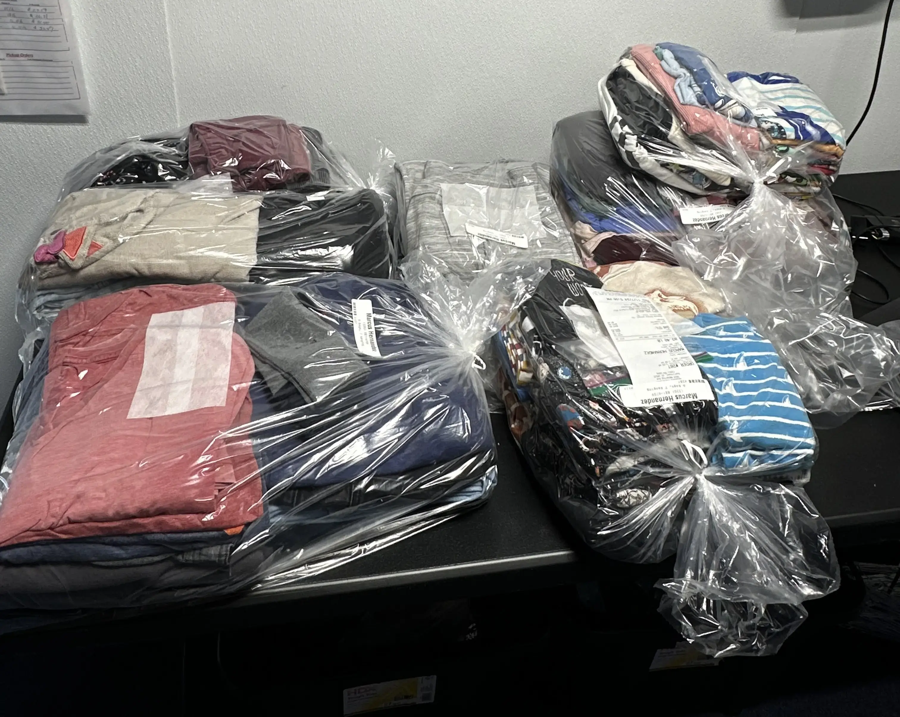 YO Laundromat and Drop Off Laundry Service thumbnail 6