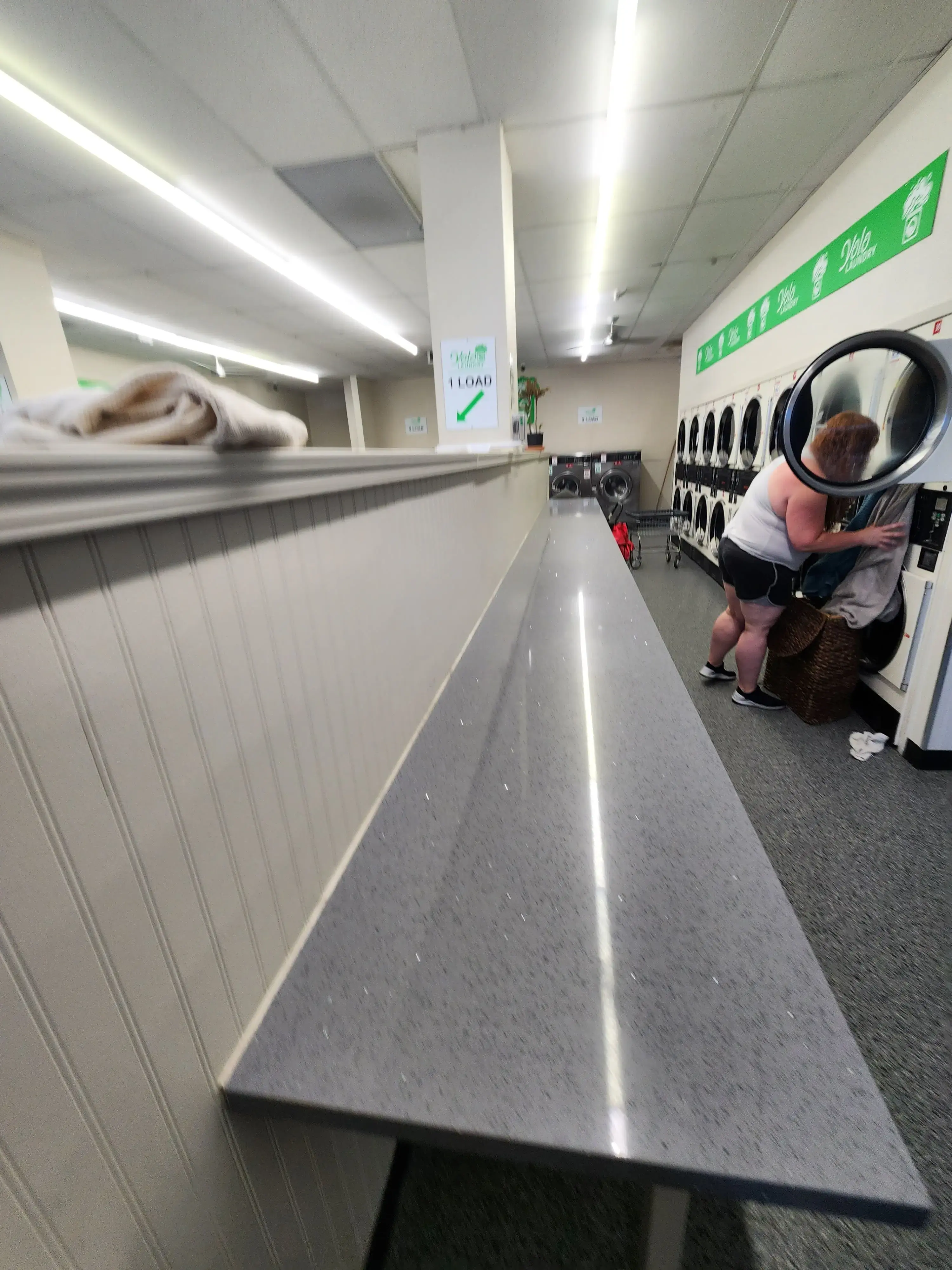 Yolo Laundry - Image 14