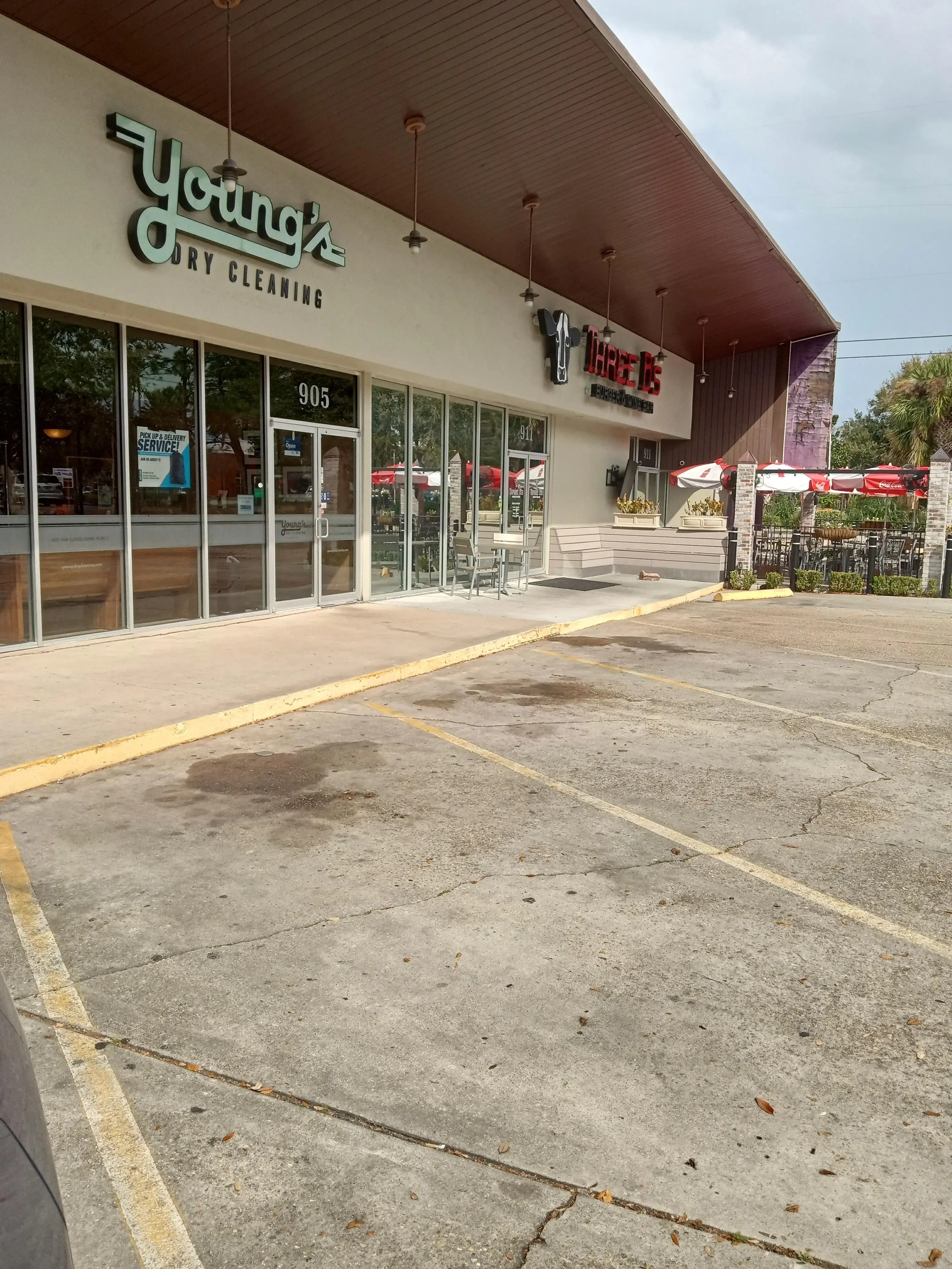 Young's Dry Cleaning - Image 4