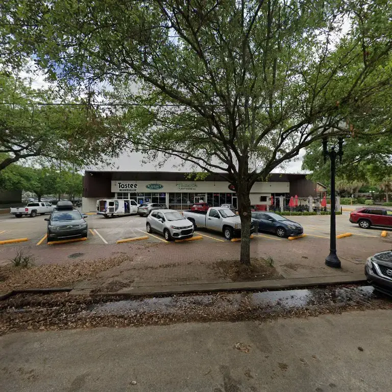 Young's Dry Cleaning - Image 6