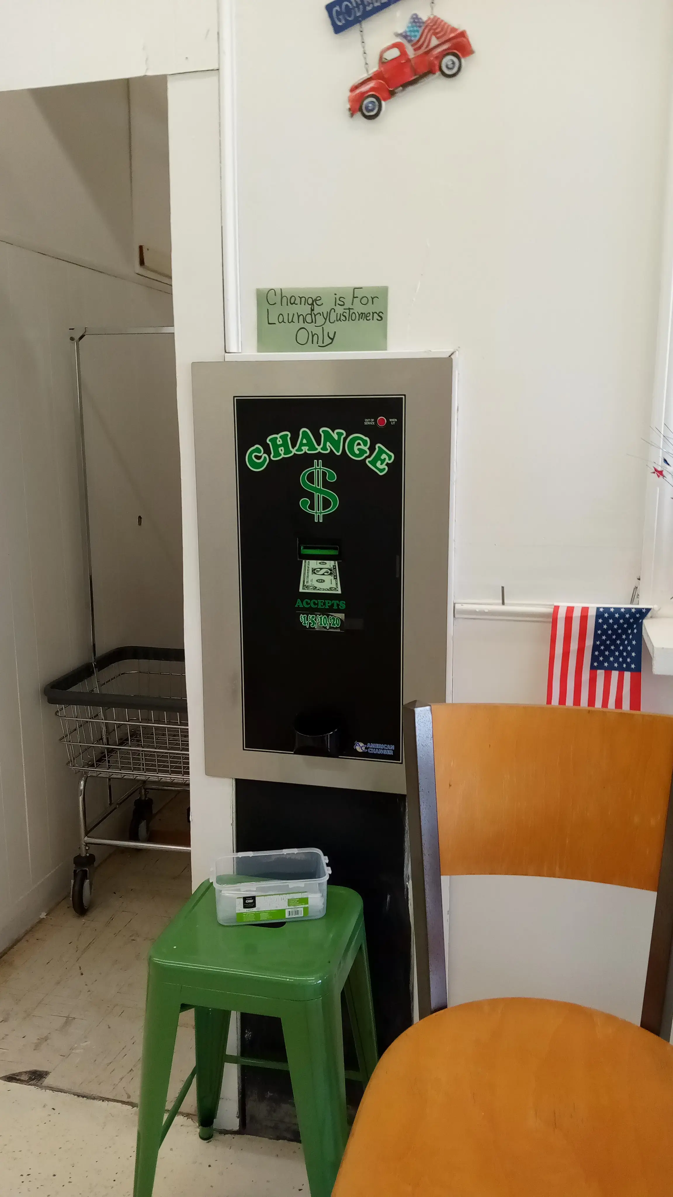 Your Neighborhood Laundromat - Image 15