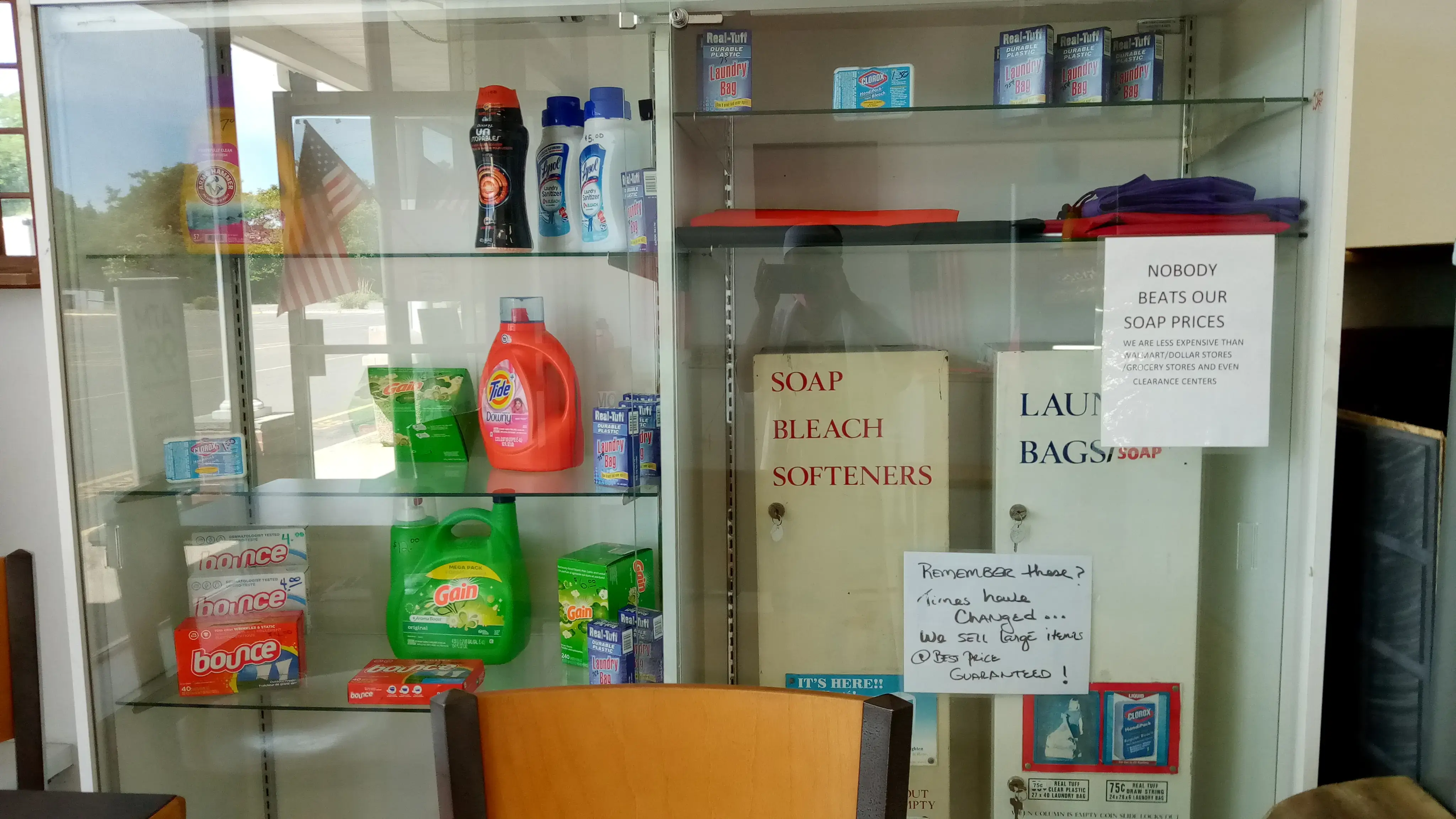 Your Neighborhood Laundromat - Image 17